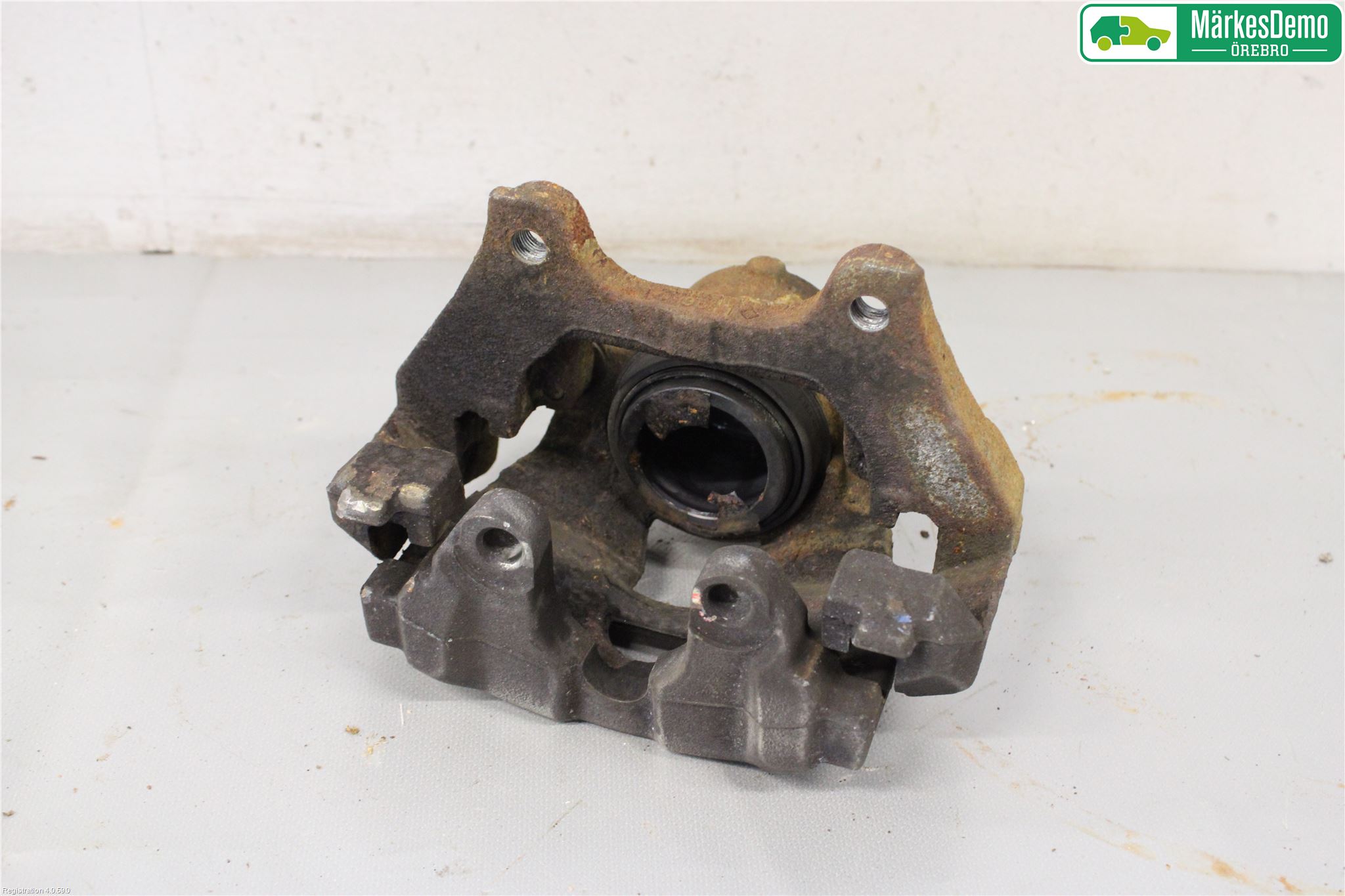 Fiat DOBLO CARGO Bromsok Fram Höger