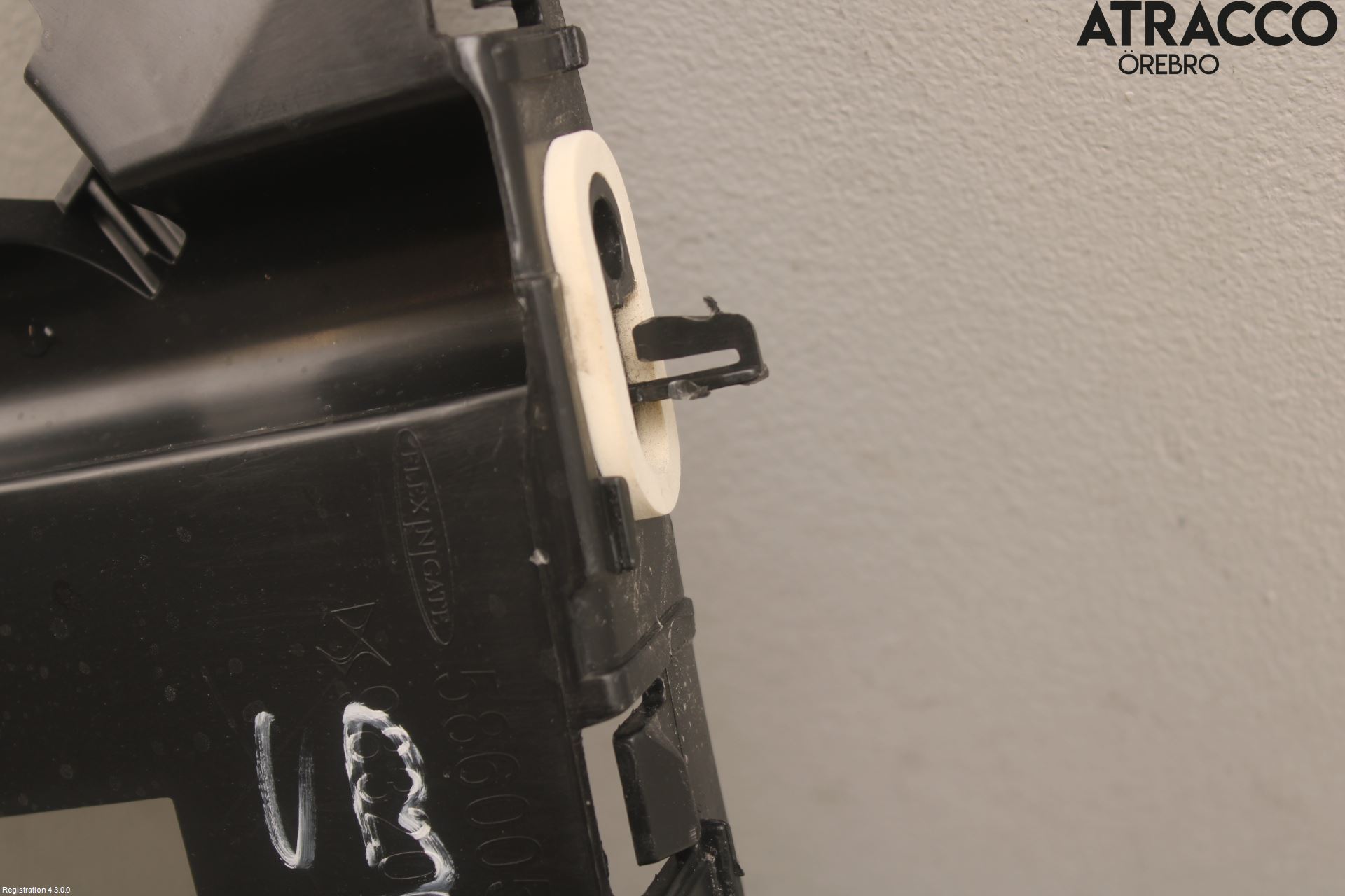 Citroen DS 4 / DS 4 E-TENSE 22- Stötfångarfäste Bak Vä