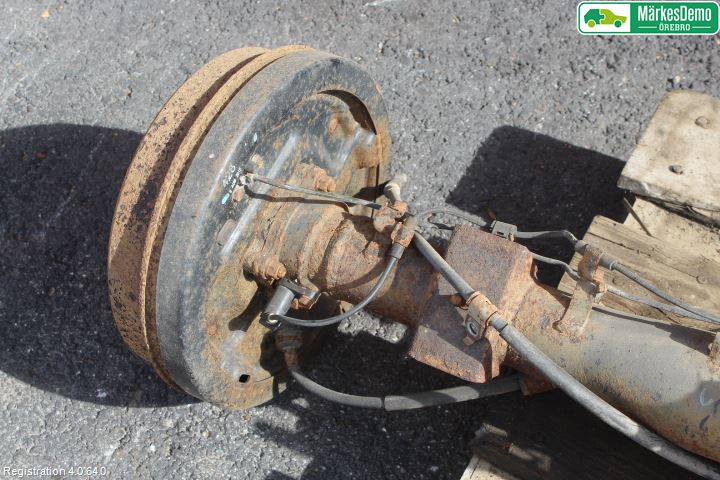 Mitsubishi L200 06-15 Bakaxel