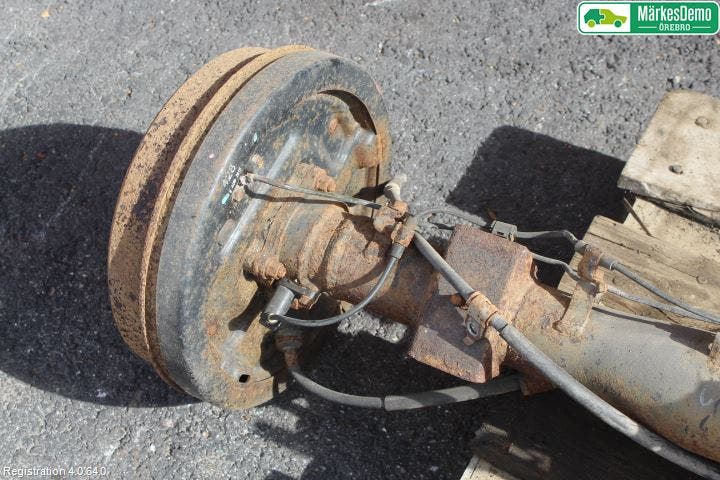 Mitsubishi L200 06-15 Bakaxel