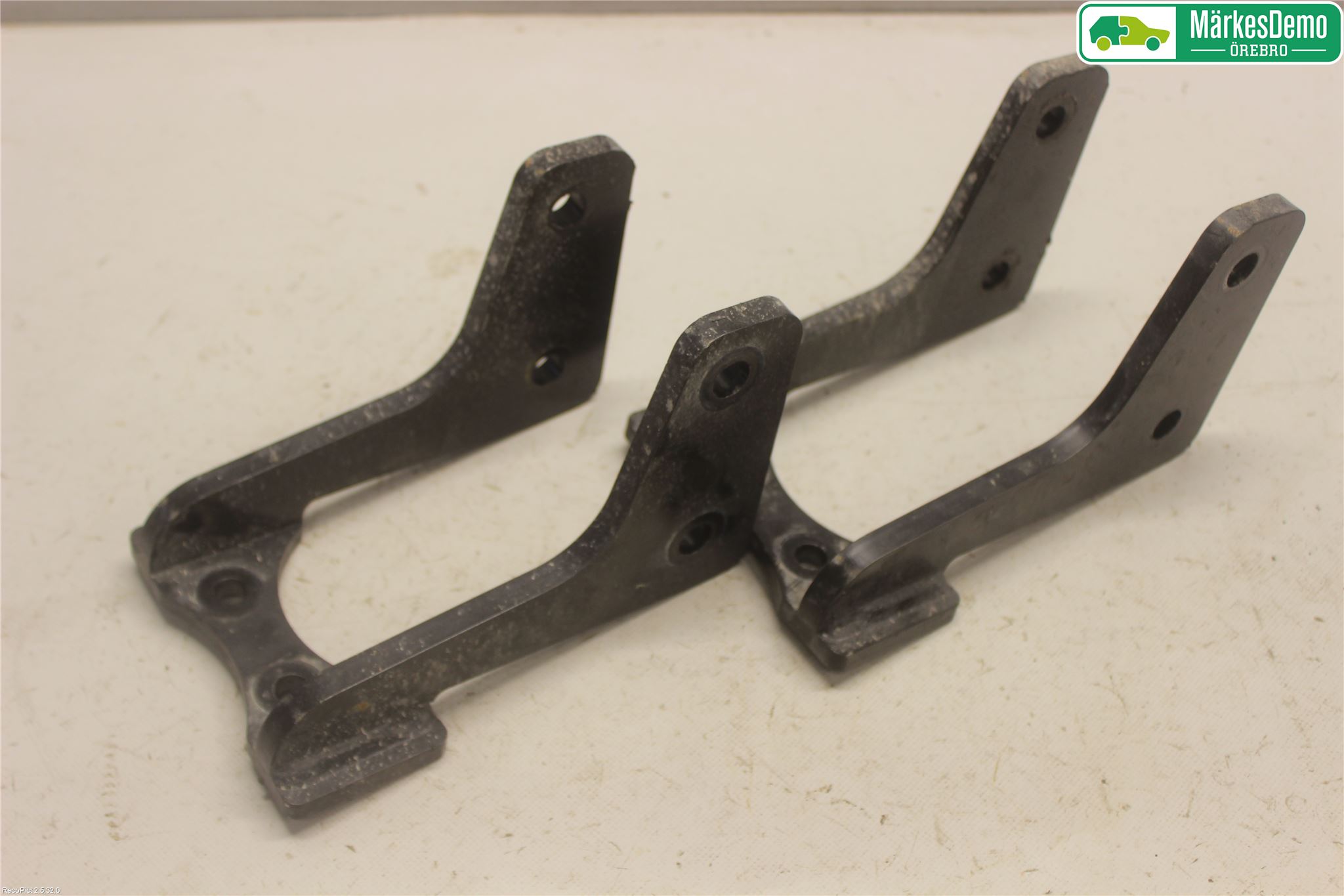 Mitsubishi OUTLANDER 13-21 Dragkrok