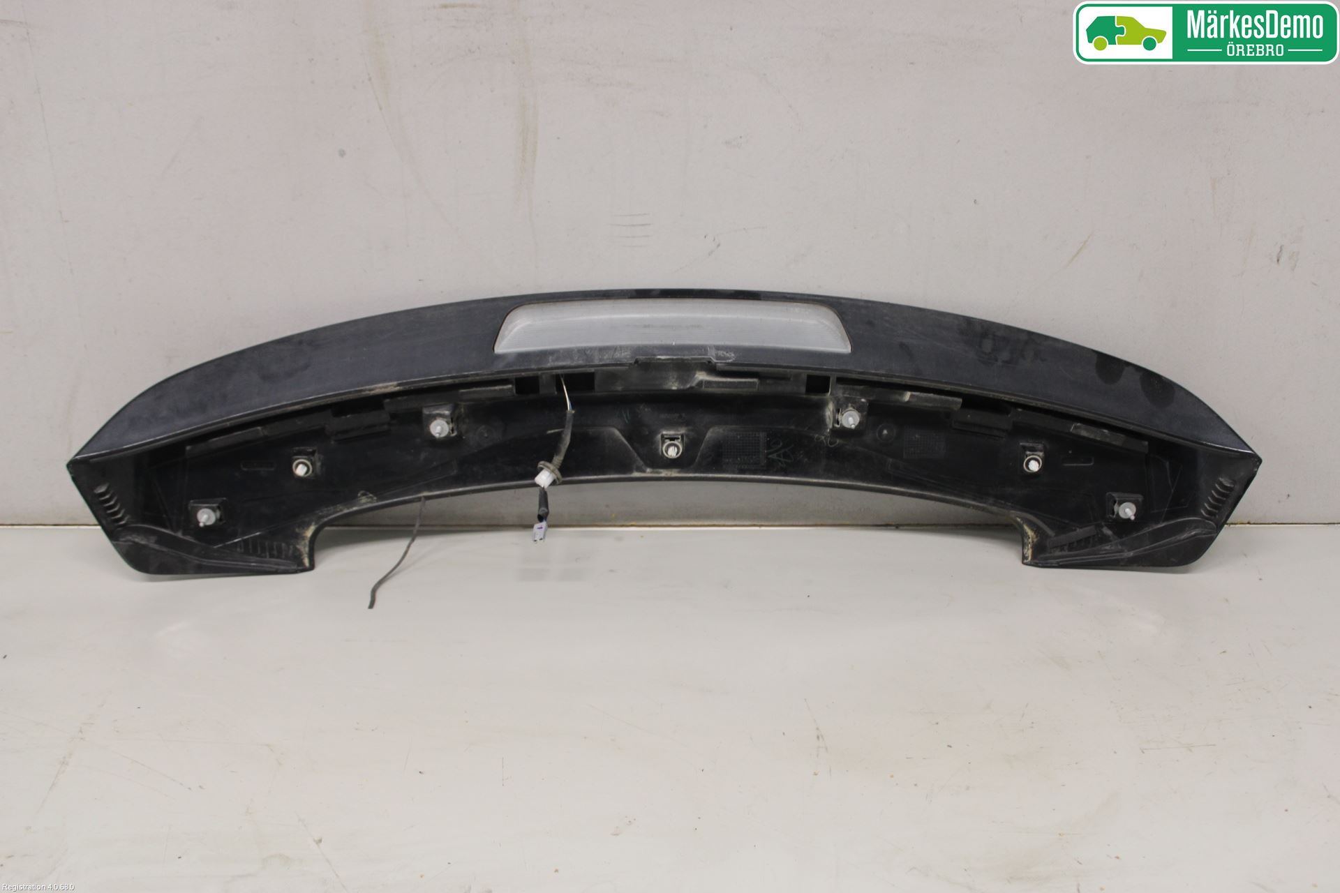 Toyota AVENSIS 09-15 Spoiler Baklucka