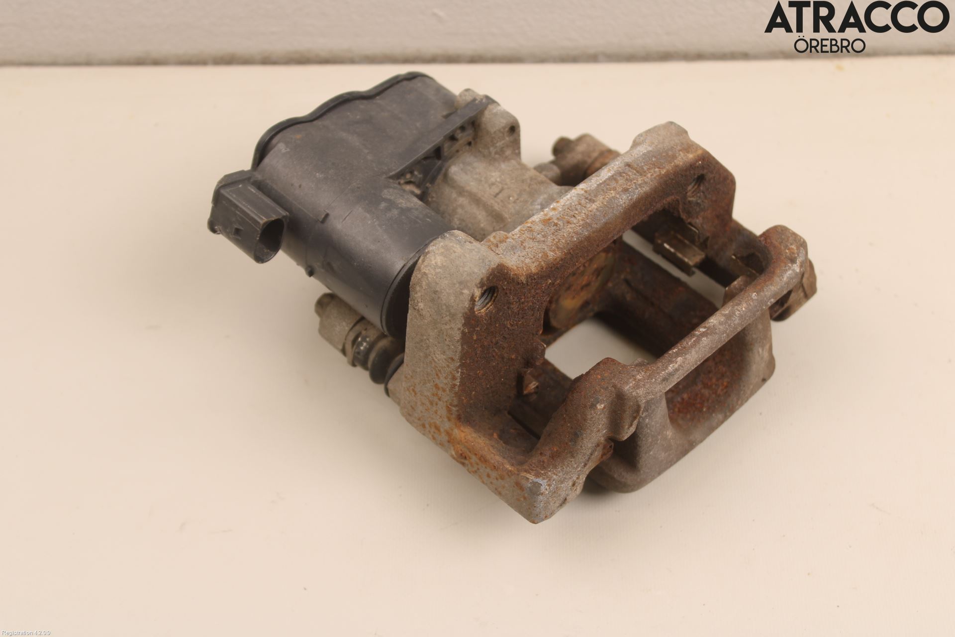 Citroen C4/E-C4 C4X/E-C4X III 21- Bromsok Bak Höger