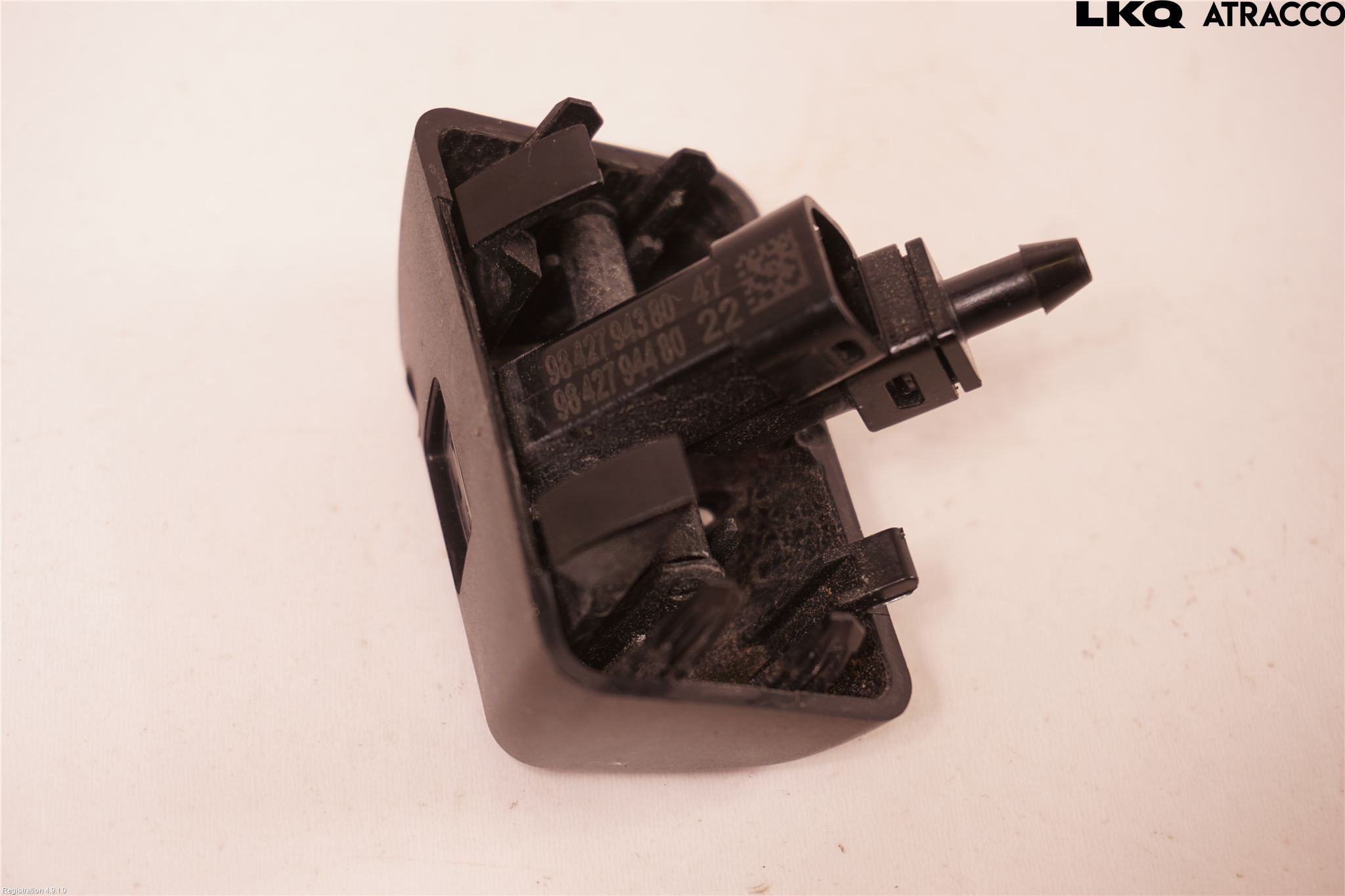 Citroen C4/E-C4 C4X/E-C4X III 21- Spolarmunstycke Rutor