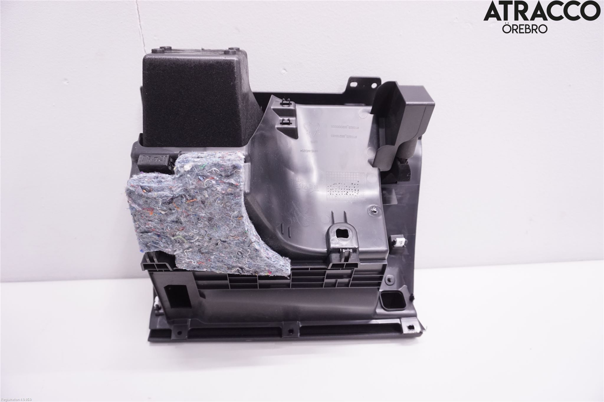 Peugeot 3008 17-24 Handskfack