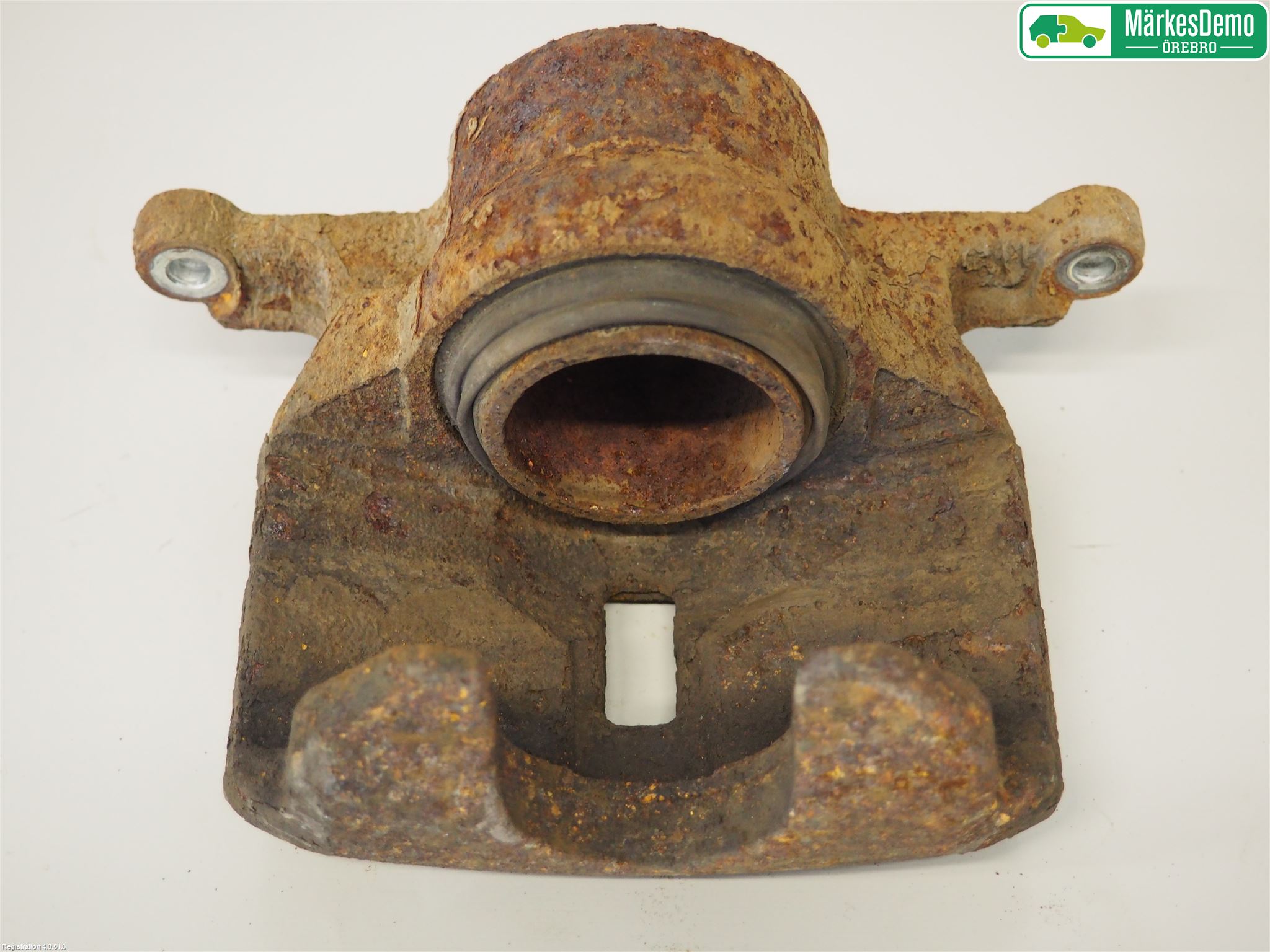 Nissan QASHQAI+2  10-14 Bromsok Fram Vänster