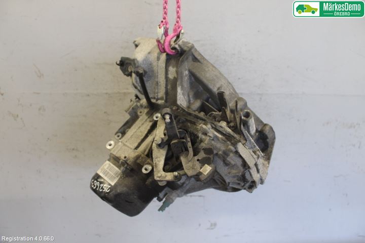Nissan NOTE E12 14-20 Växellåda Man 5 Vxl