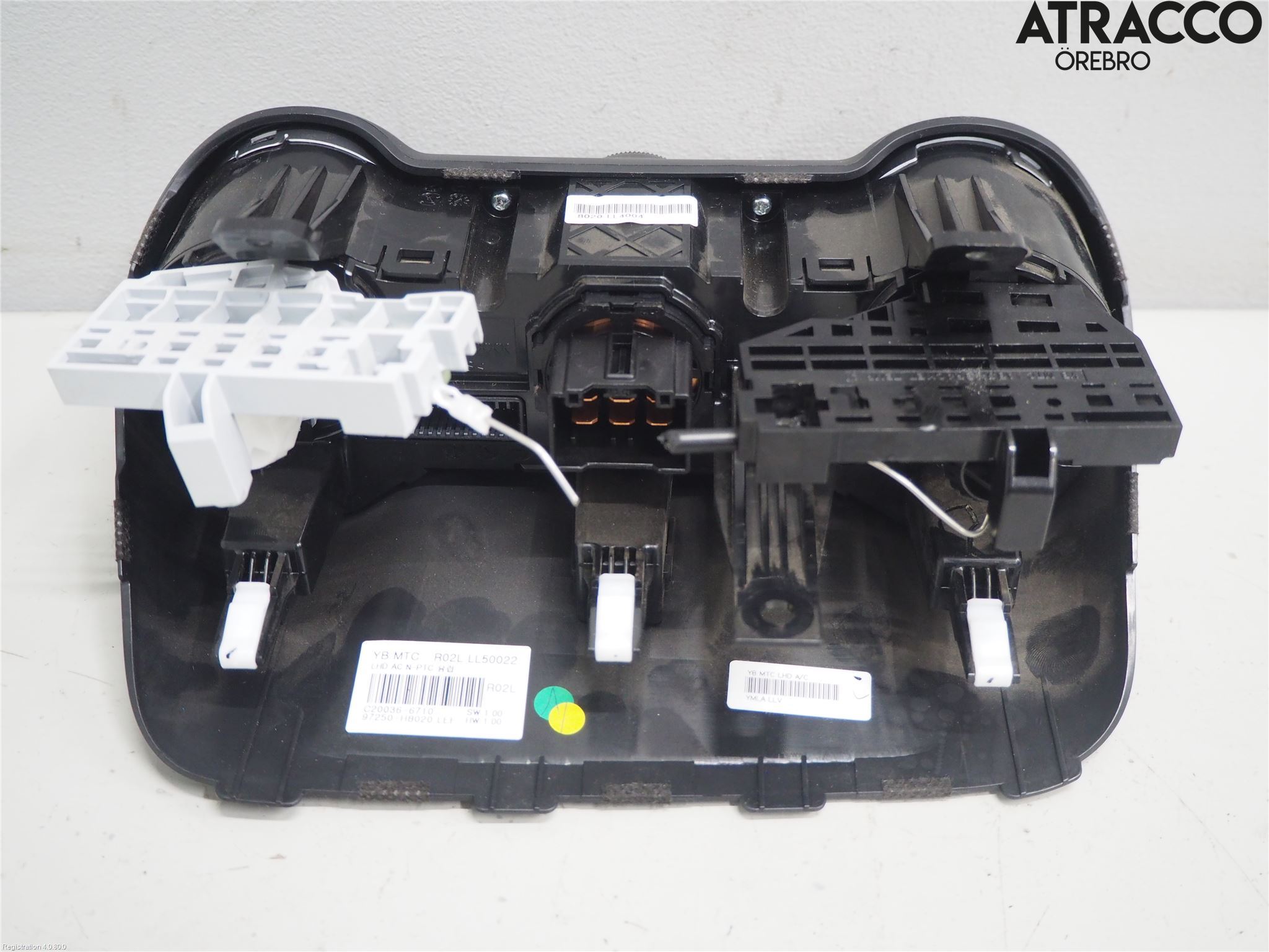 Kia RIO 17- Ac Styrenhet Ac Manöveren