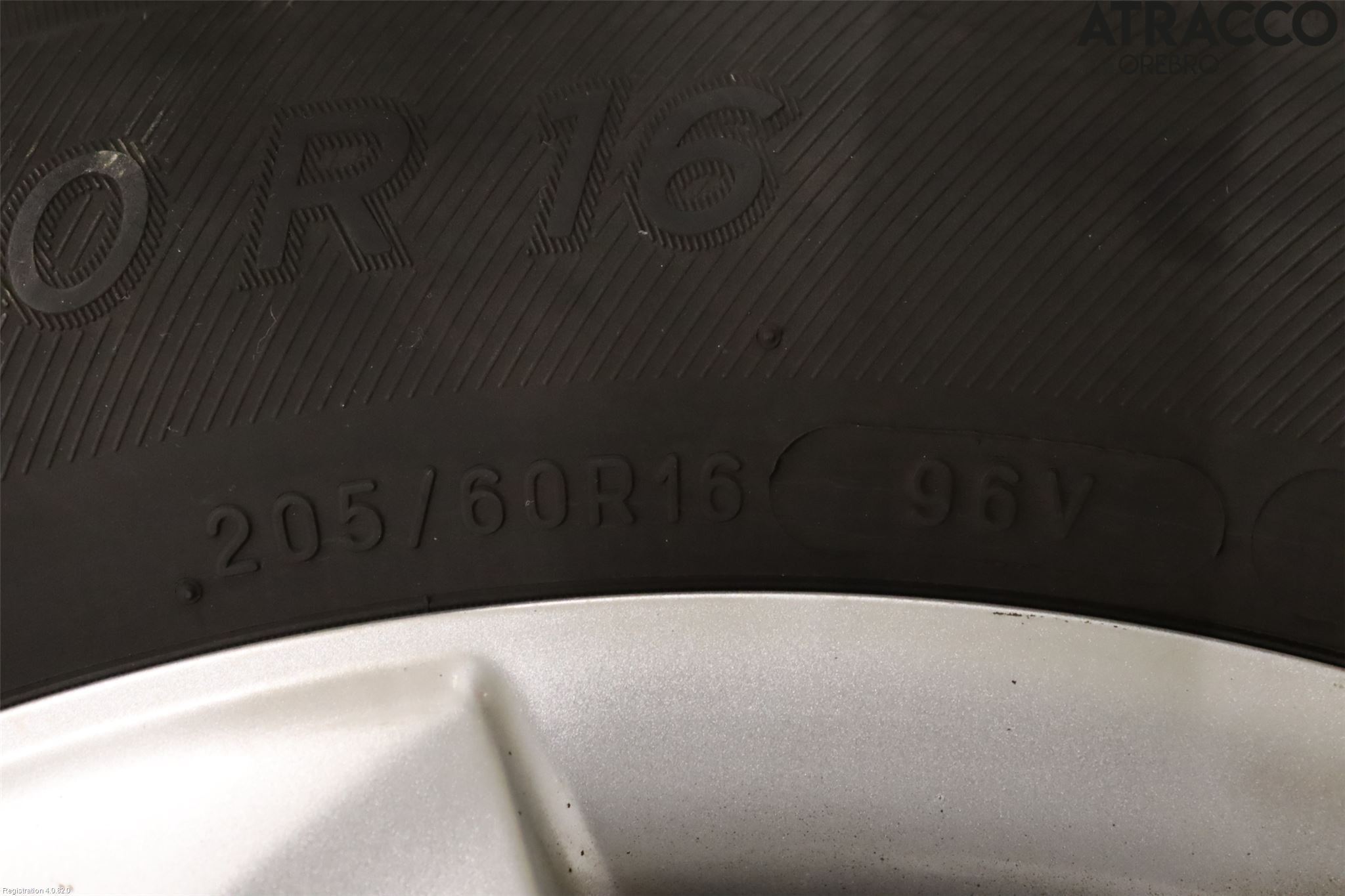 Kia CARENS II 07-12 Sommardäck Alumfälg 4St