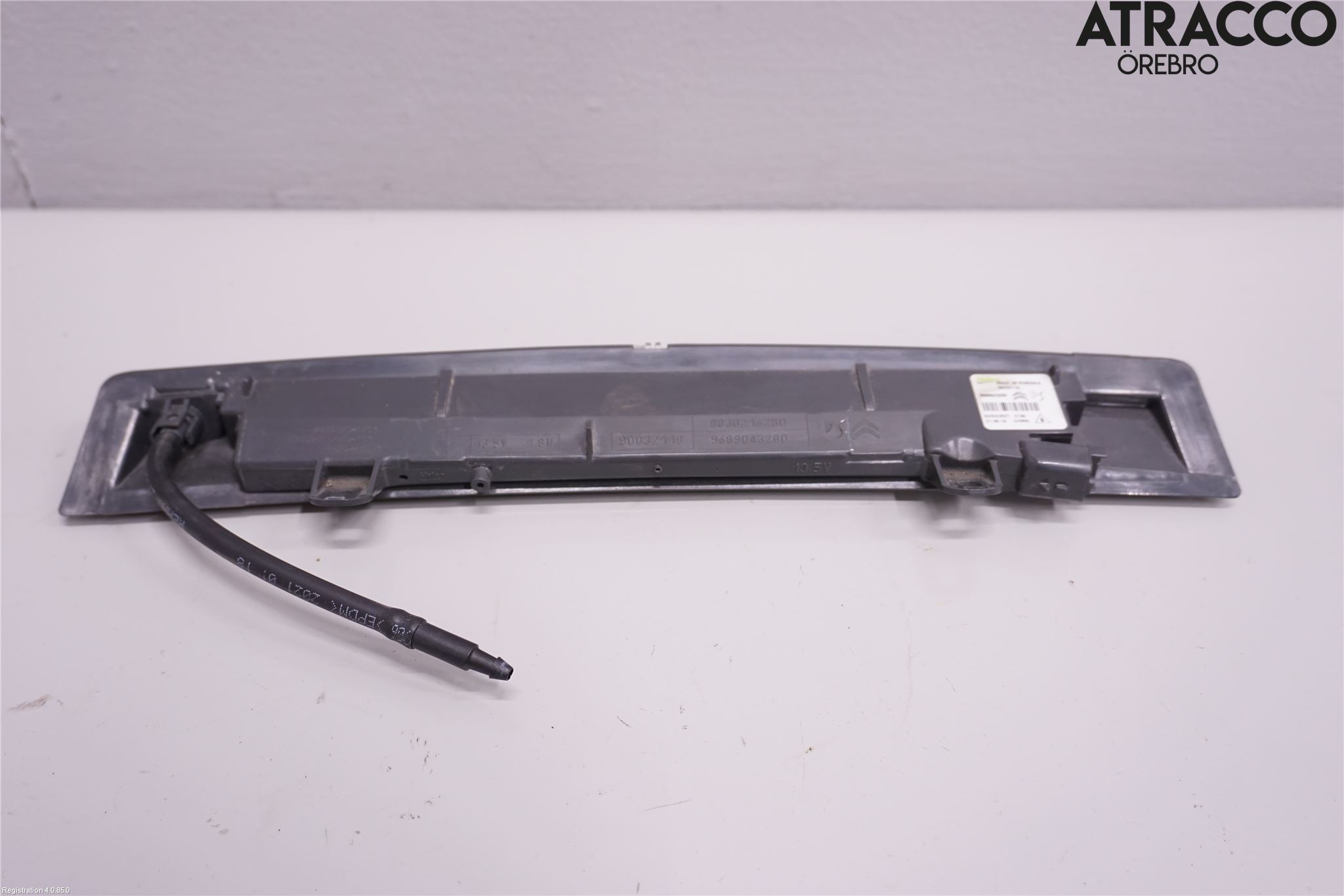 Peugeot 208/E-208 20- Bromsljus Bakruta