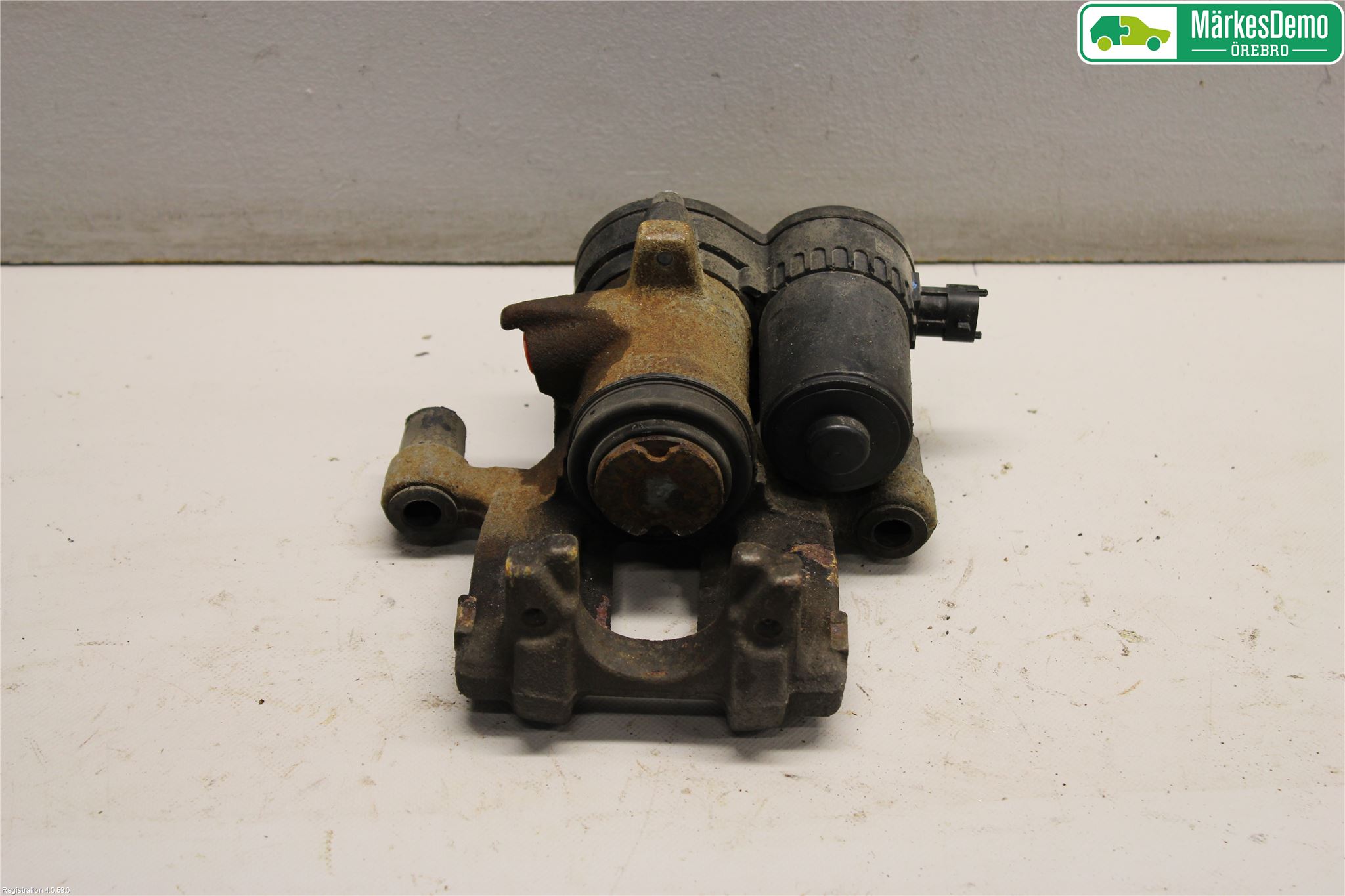 Subaru OUTBACK 15-20 Bromsok Bak Höger