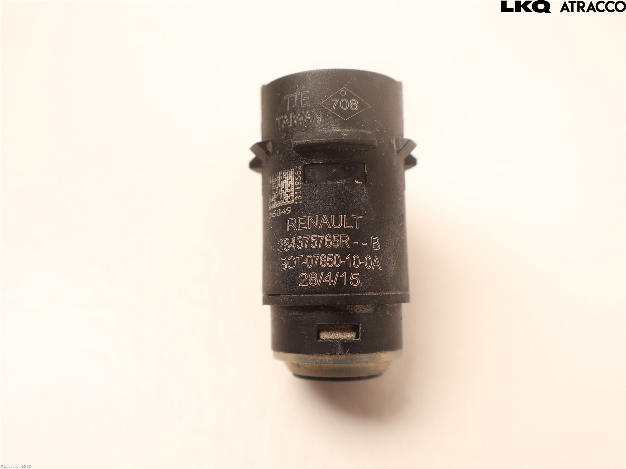 Dacia DUSTER 10-17 Parkeringshjälp Backsensor