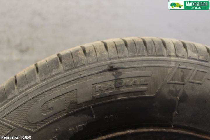 Peugeot PARTNER 16-18 Sommardäck Med Fälg