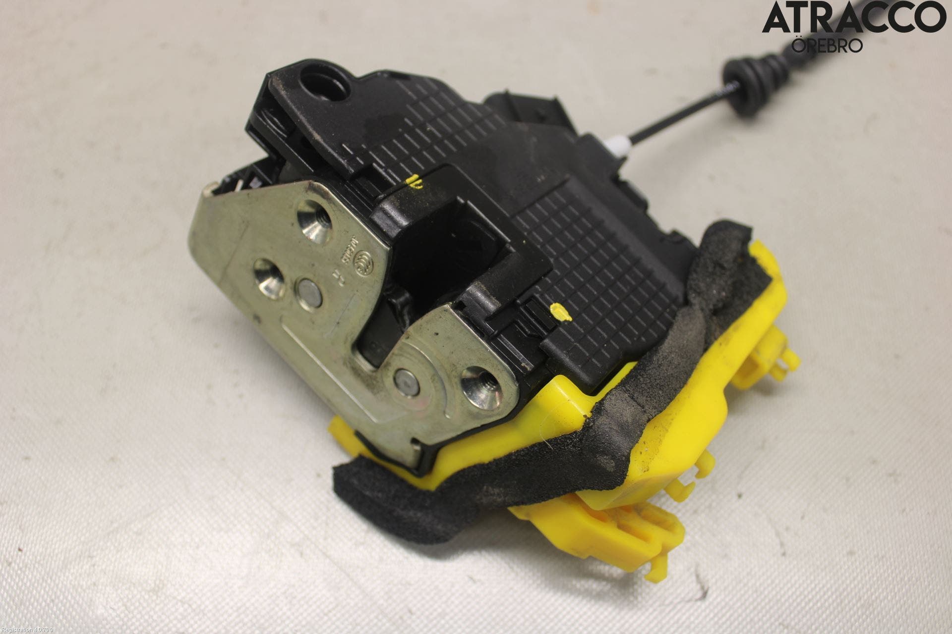 Kia CEED 12-18 Låskista-Dörrlås