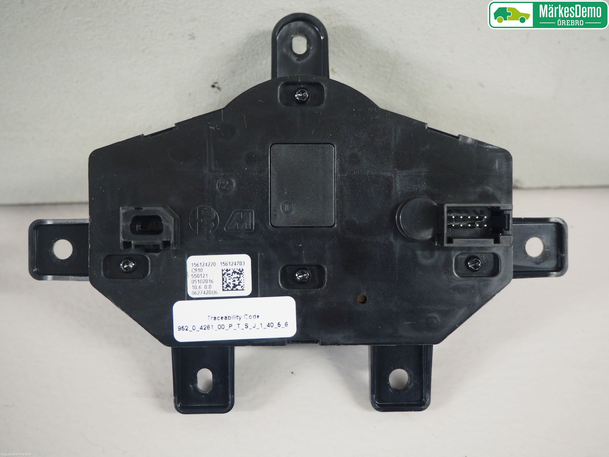 Alfa GIULIA Strömställare Färddator