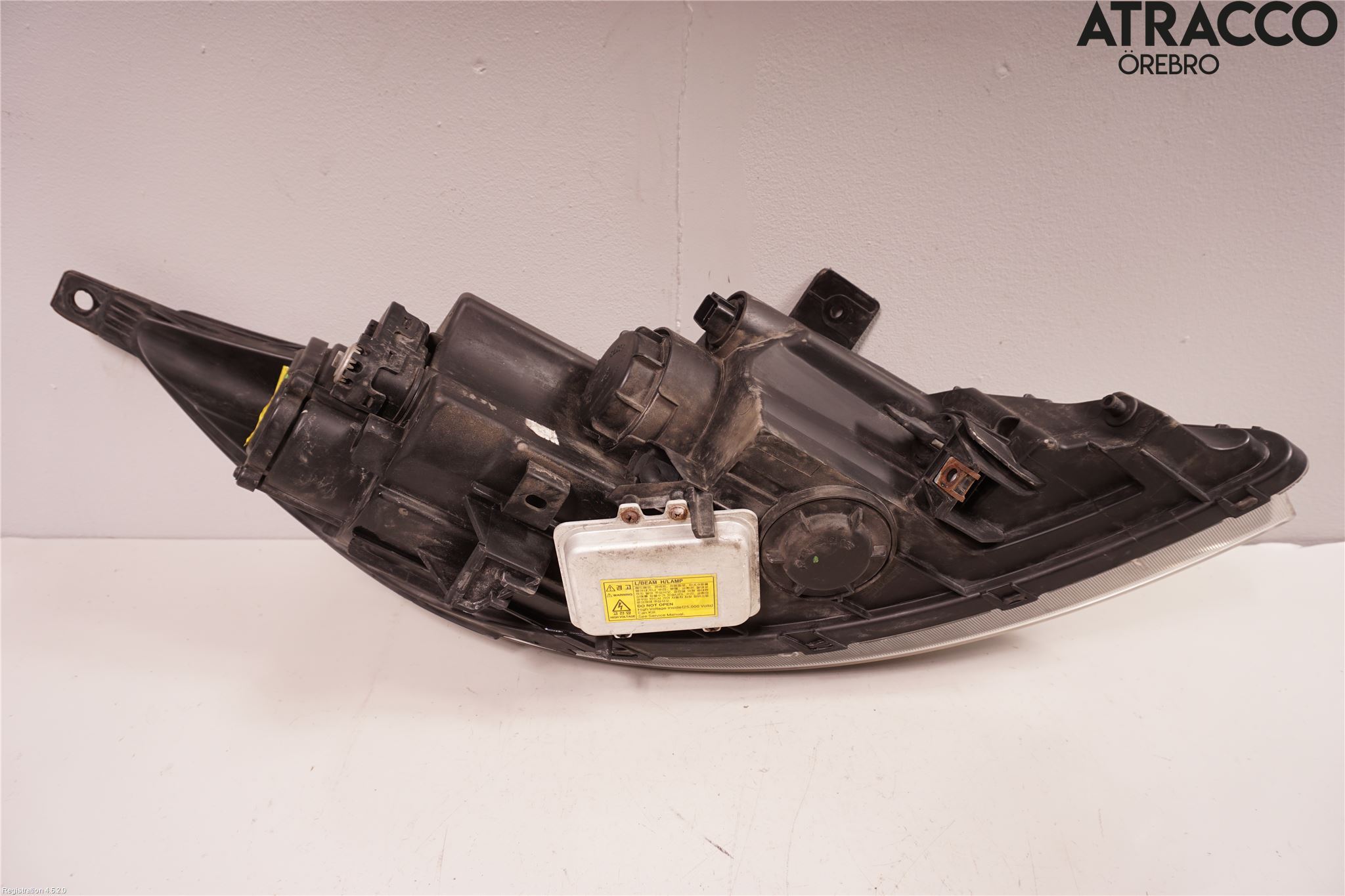 Kia SPORTAGE (SL) 11-15 Strålkastare Vänster