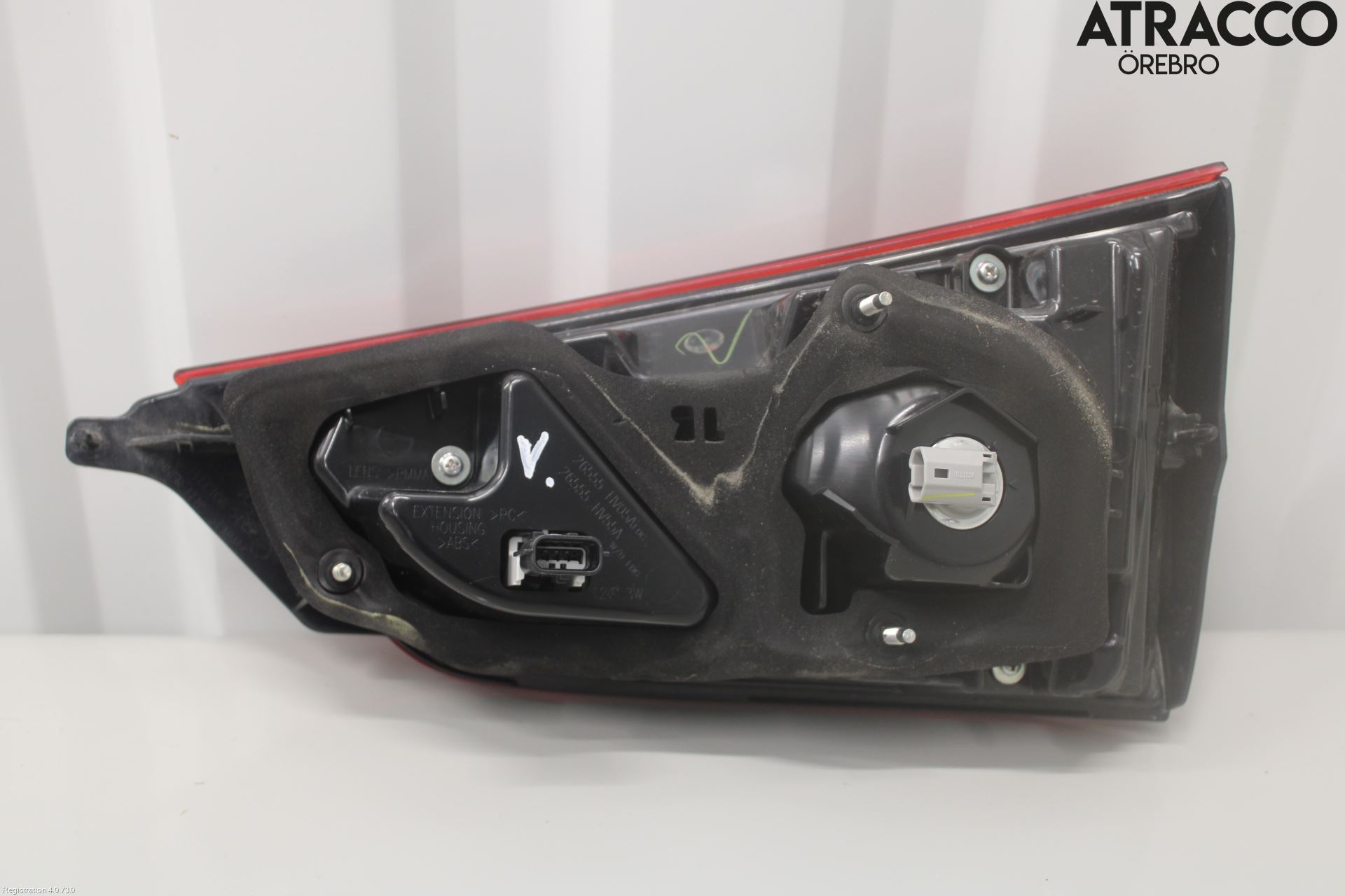 Nissan QASHQAI 17-21 Bakljus Lucka Vä