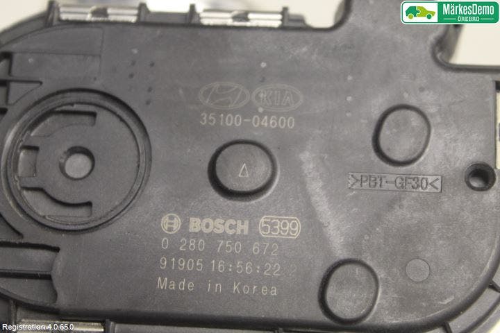 Kia STONIC 18->> Injspjällhus