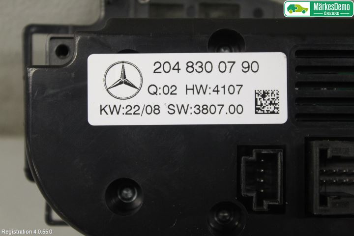 Mercedes-Benz MB C-KLASS (W204) 07-15 Ac Styrenhet Ac Manöveren