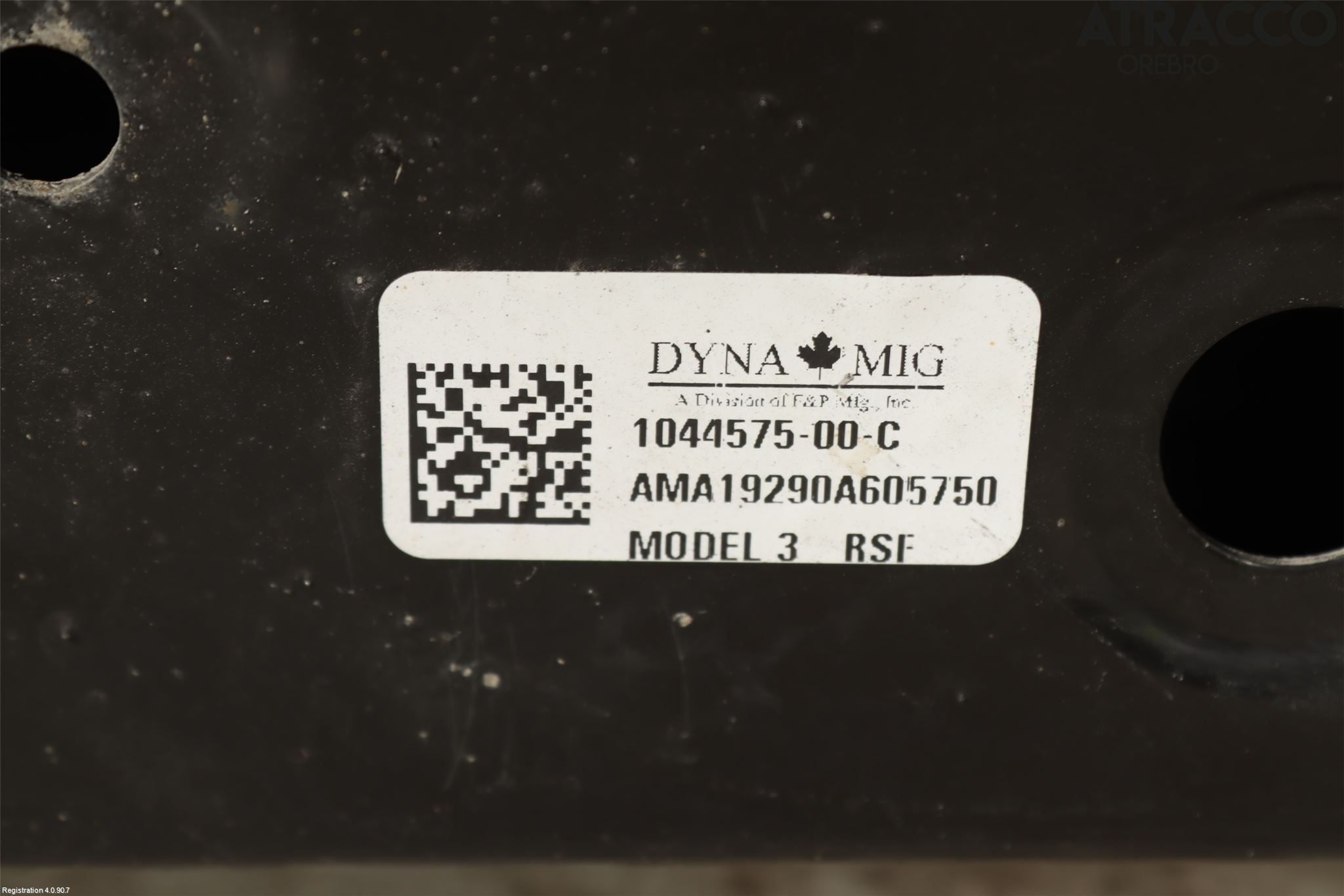 Tesla MODEL 3 17- Bakaxelbalk