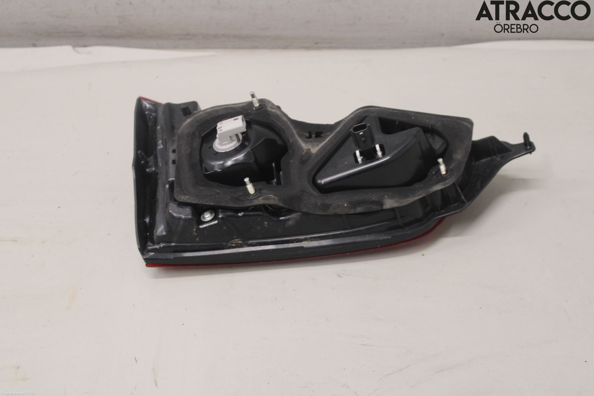 Nissan QASHQAI 17-21 Bakljus Lucka Hö