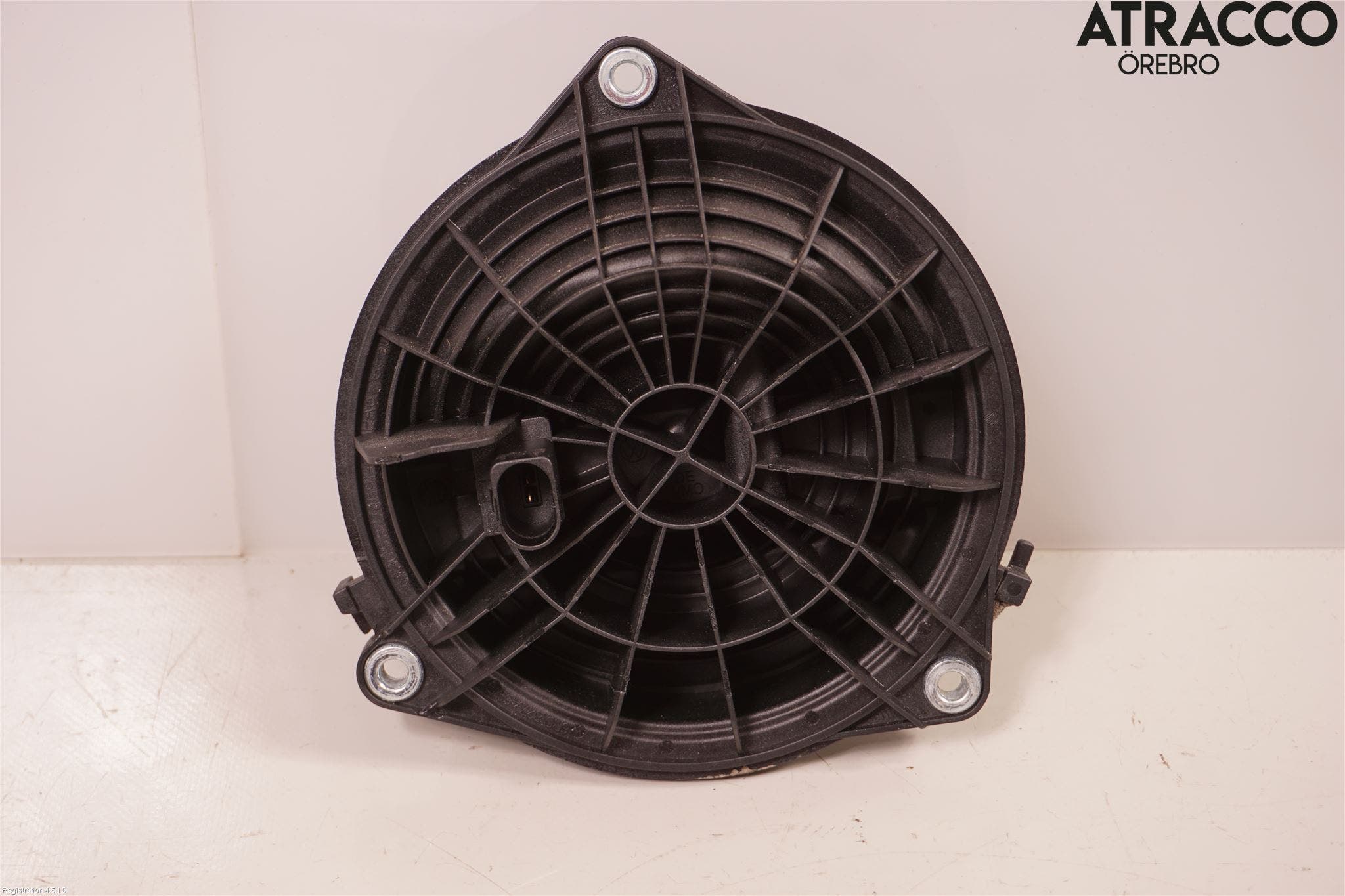 Volkswagen VW GOLF V 04-09 Bakluckehandtag