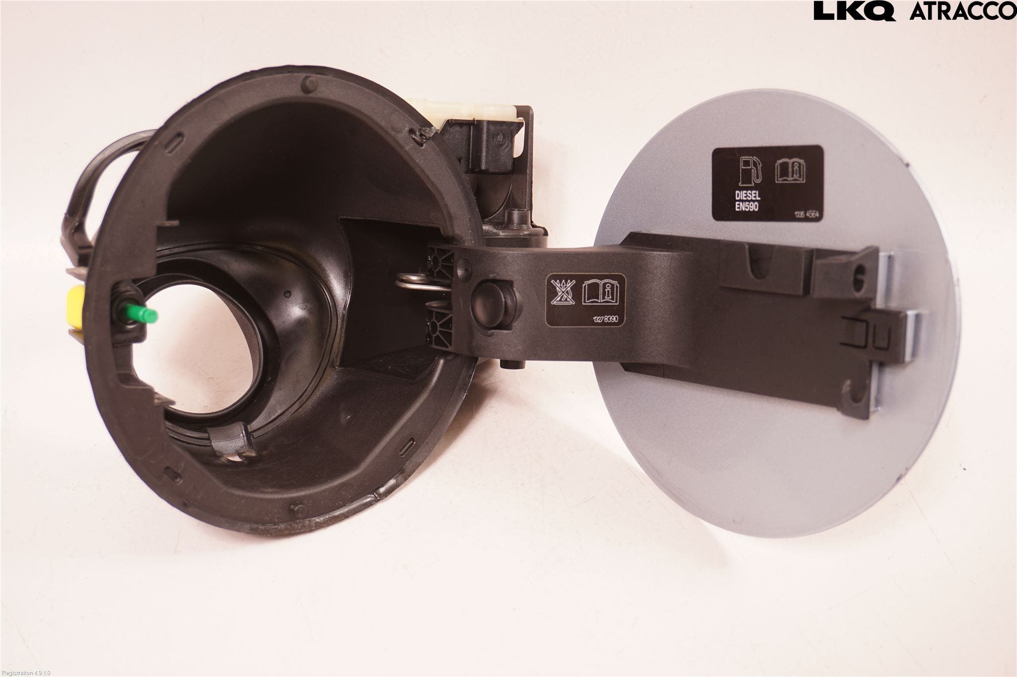 Opel INSIGNIA 09-16 Tanklucka