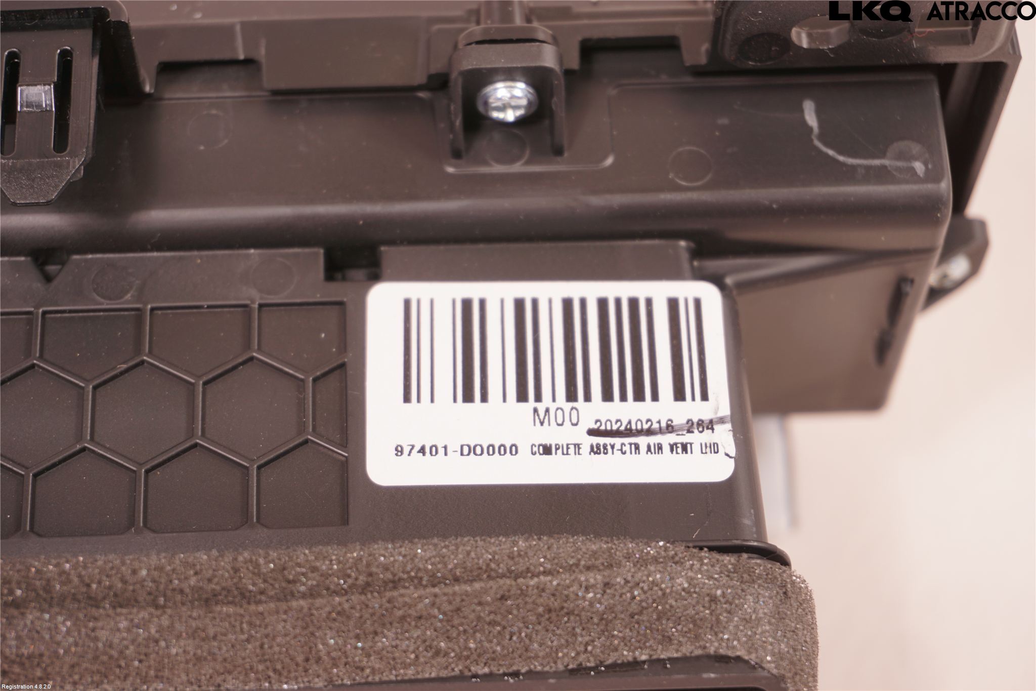 Kia EV9 24- Defrosterkanal-Munstycke