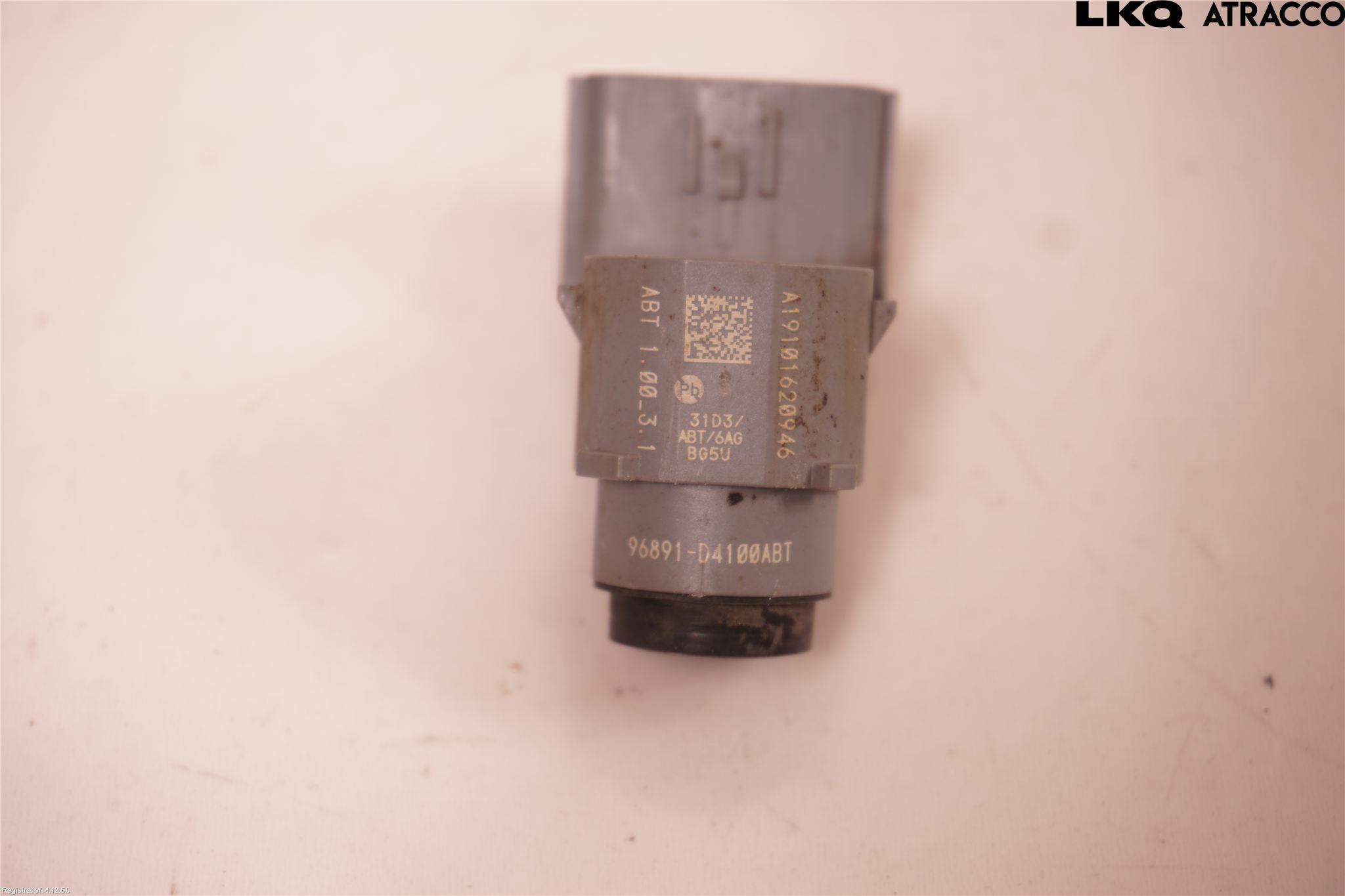 Kia OPTIMA 16-20 Parkeringshjälp Frontsensor