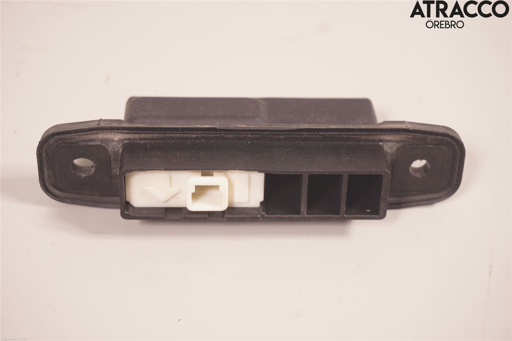 Toyota YARIS XP130 15-20 Bakluckehandtag