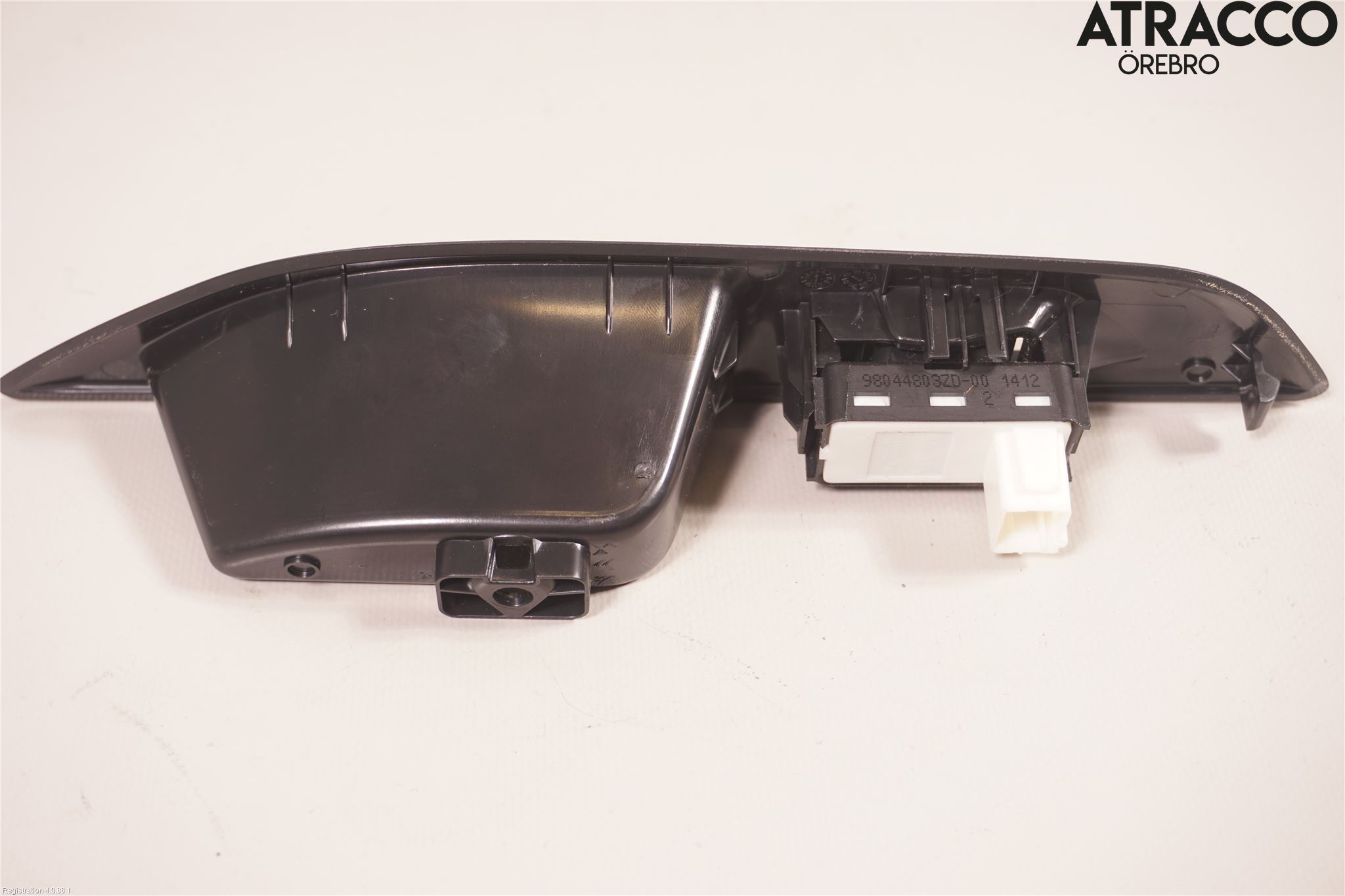 Peugeot 208/E-208 20- Strömställare Elhiss