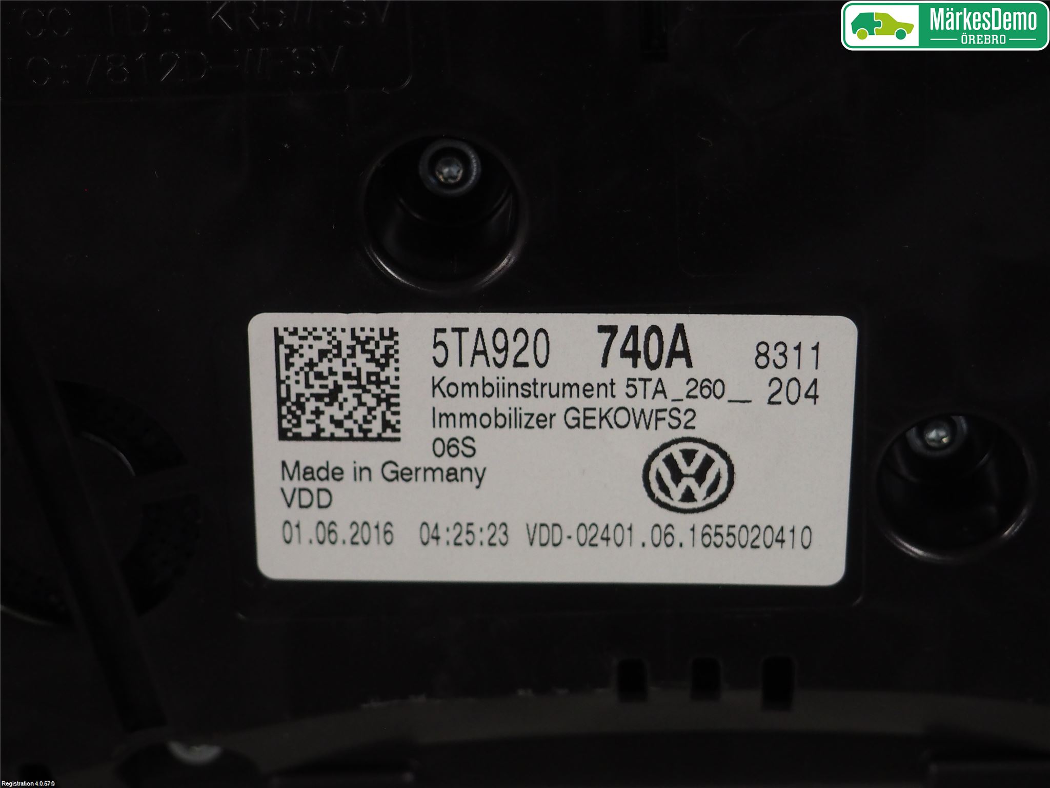 Volkswagen VW TOURAN 16- Instrument Komb