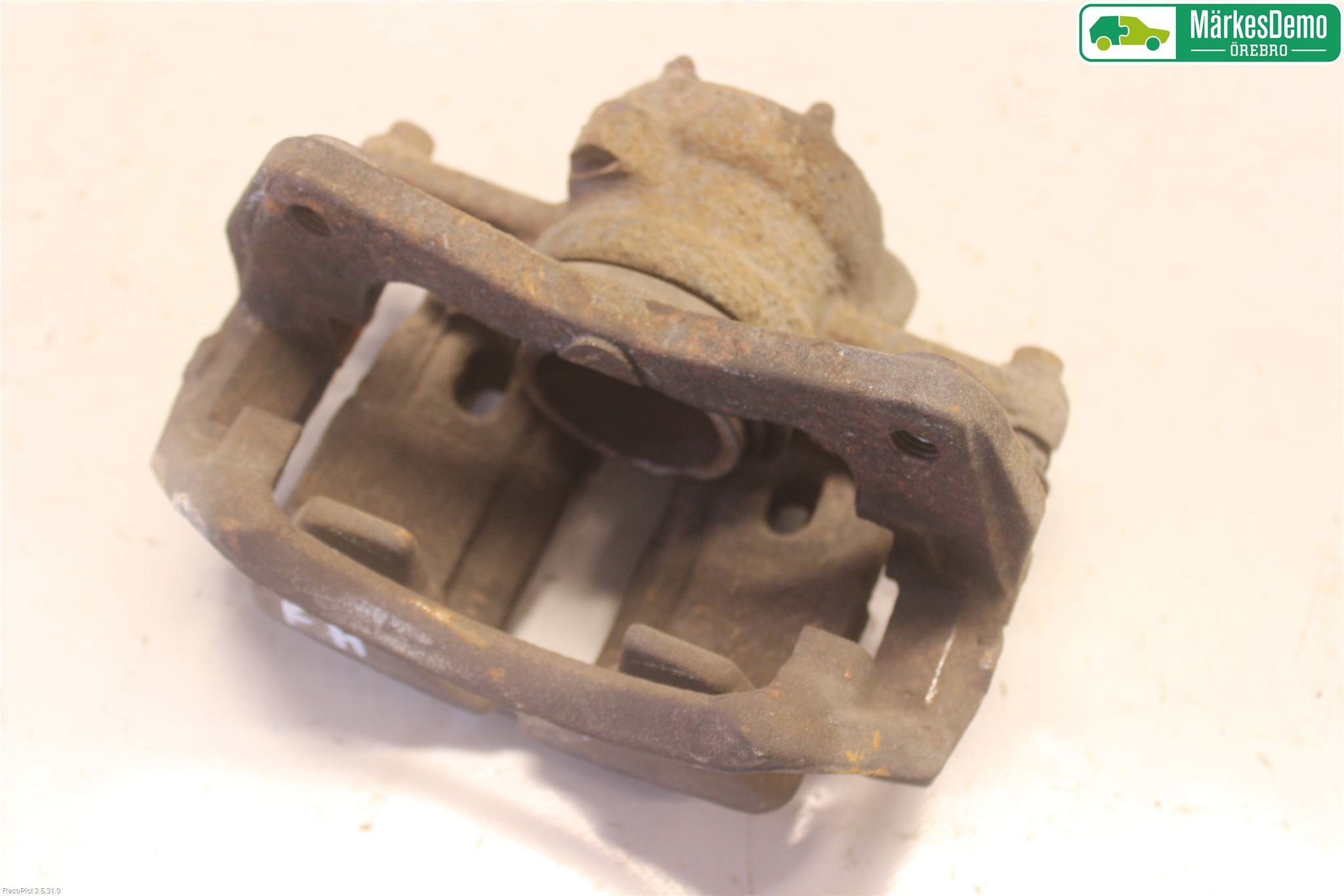 Mitsubishi COLT   04-08 Bromsok Fram Höger