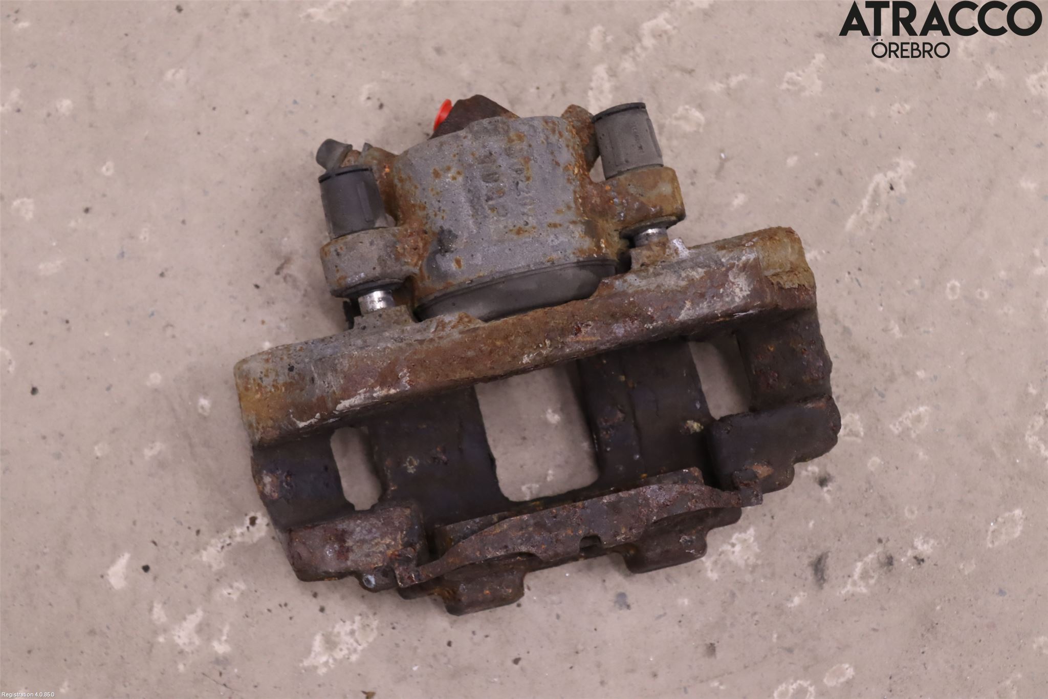 BMW 3 F30/F31/F80 12-19 Bromsok Fram Höger
