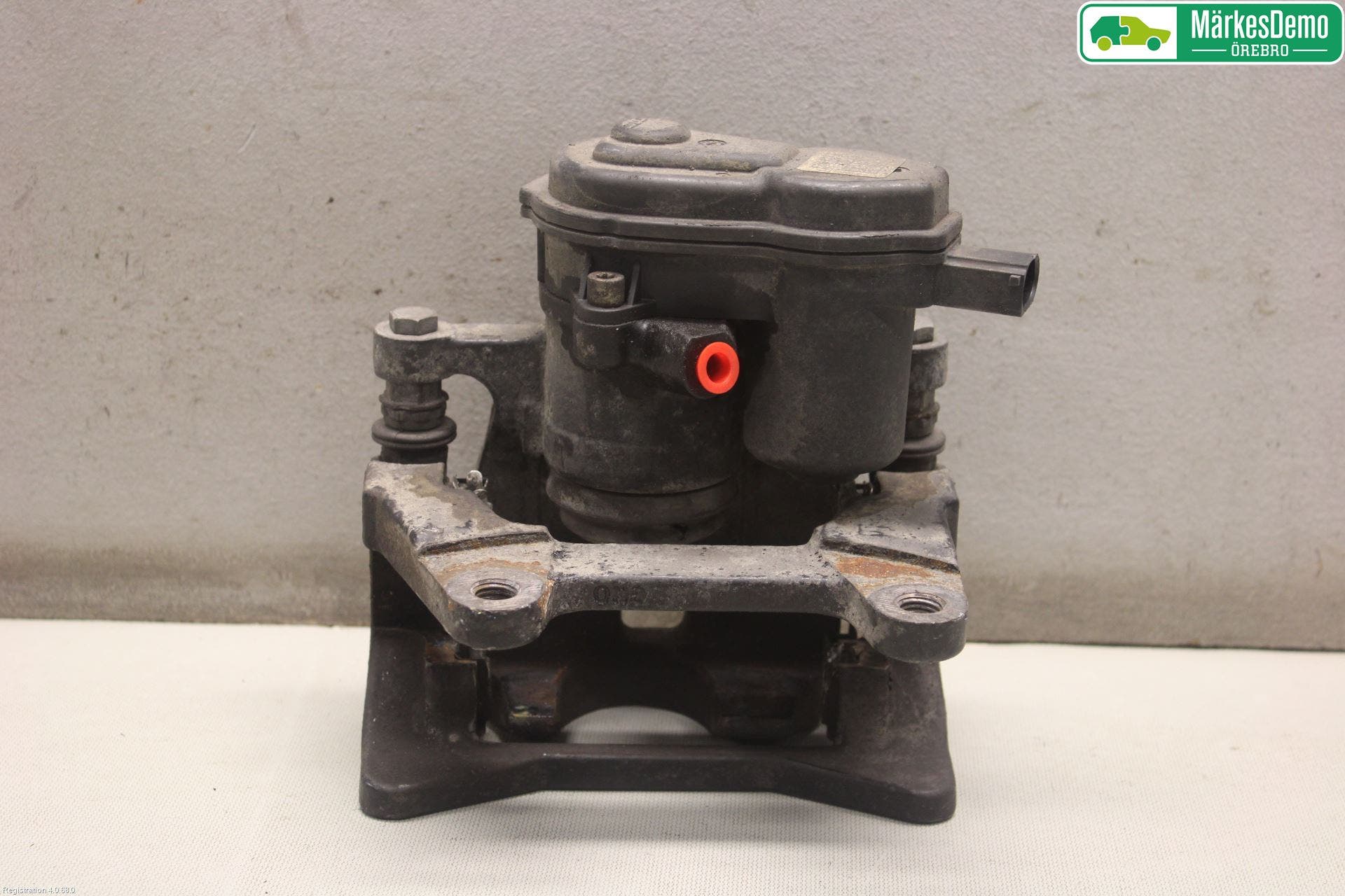 Audi A6/S6 4G 11-18 Bromsok Bak Höger