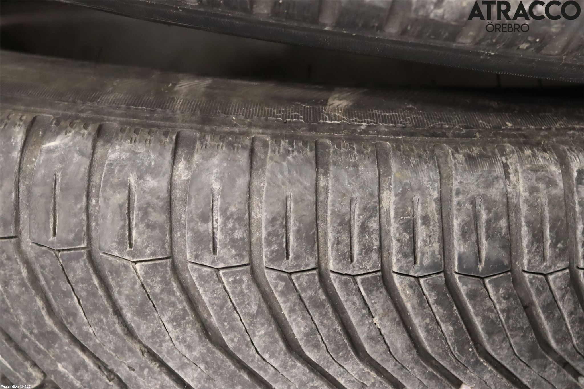 Kia CARENS II 07-12 Sommardäck Alumfälg 4St