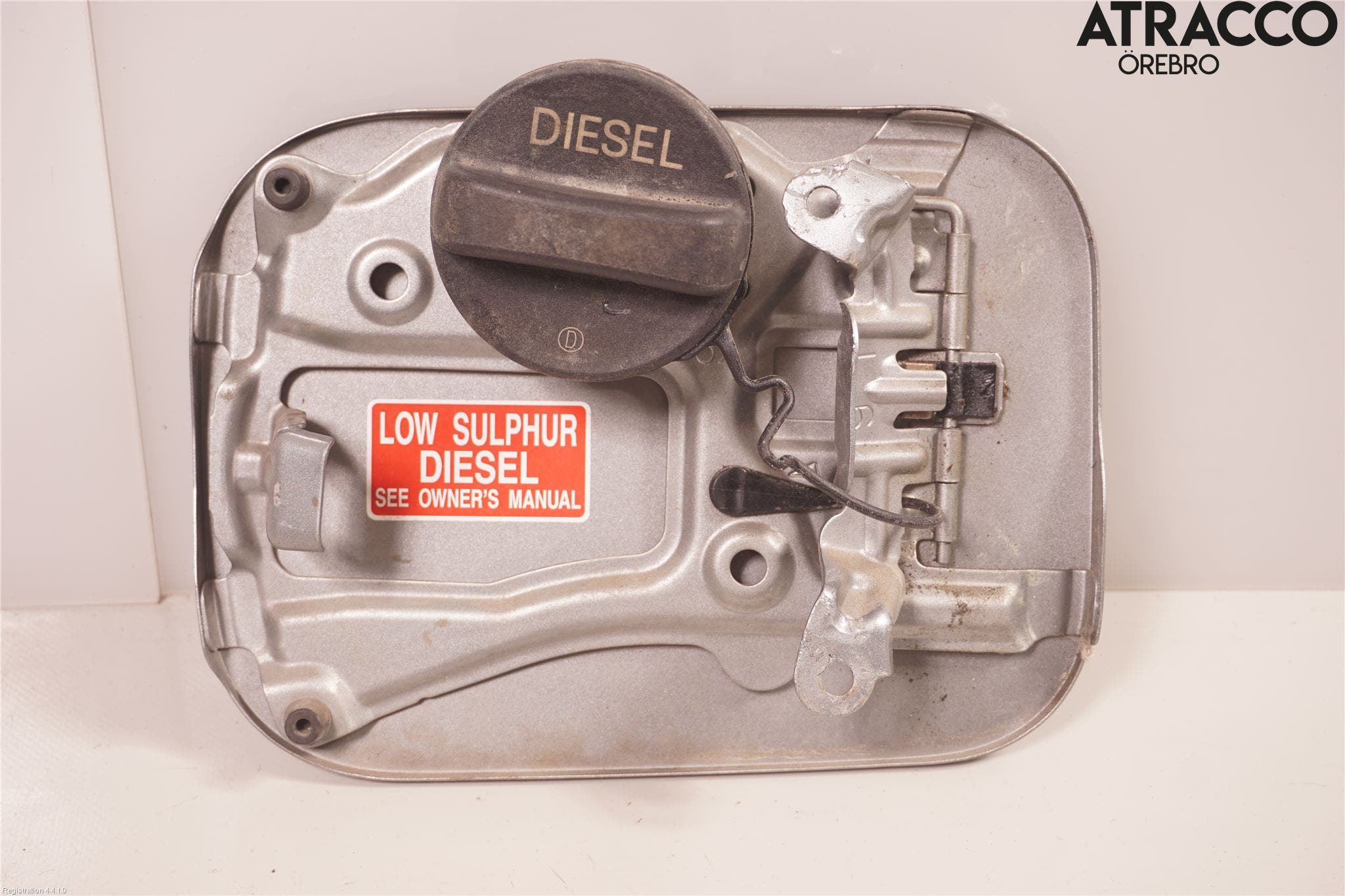 Toyota AVENSIS 09-15 Tanklucka