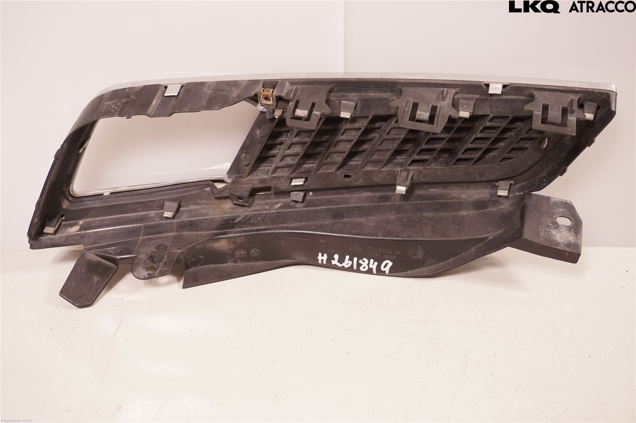 Nissan MICRA 08-10 Grill-Galler