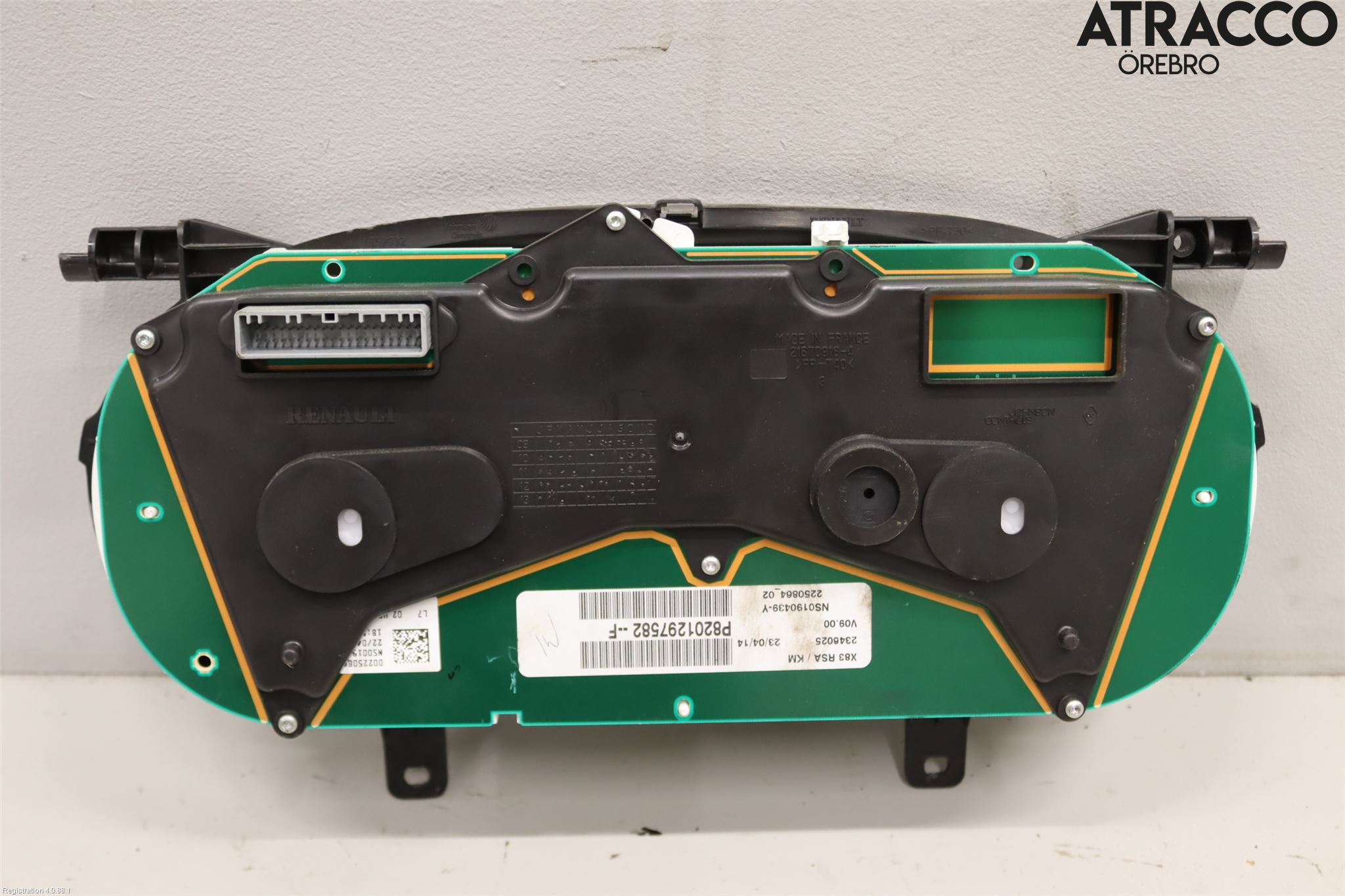 Nissan PRIMASTAR Instrument Komb