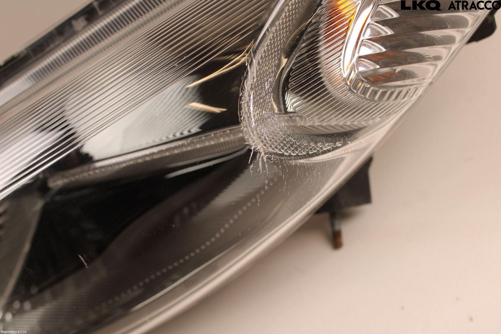 Nissan JUKE 10-14 Positionsljus Fram Hö