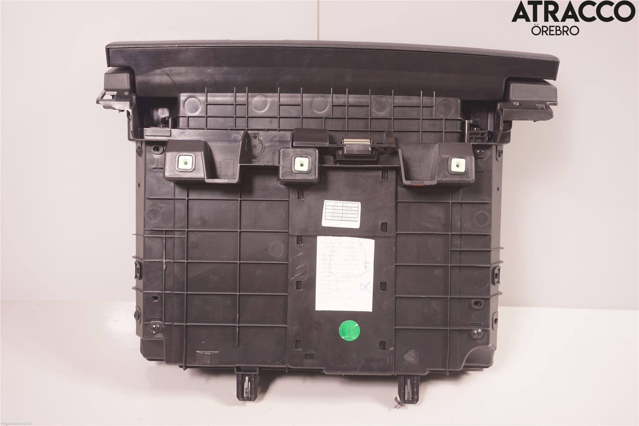 Citroen C4/E-C4 C4X/E-C4X III 21- Handskfack