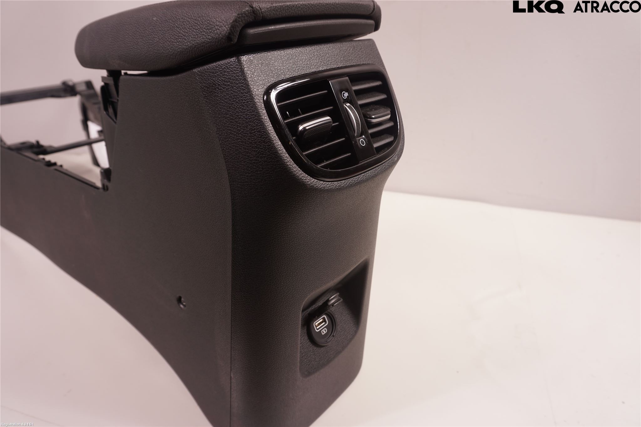 Kia CEED/CEED SW 19- Instrumentkonsoll Golv