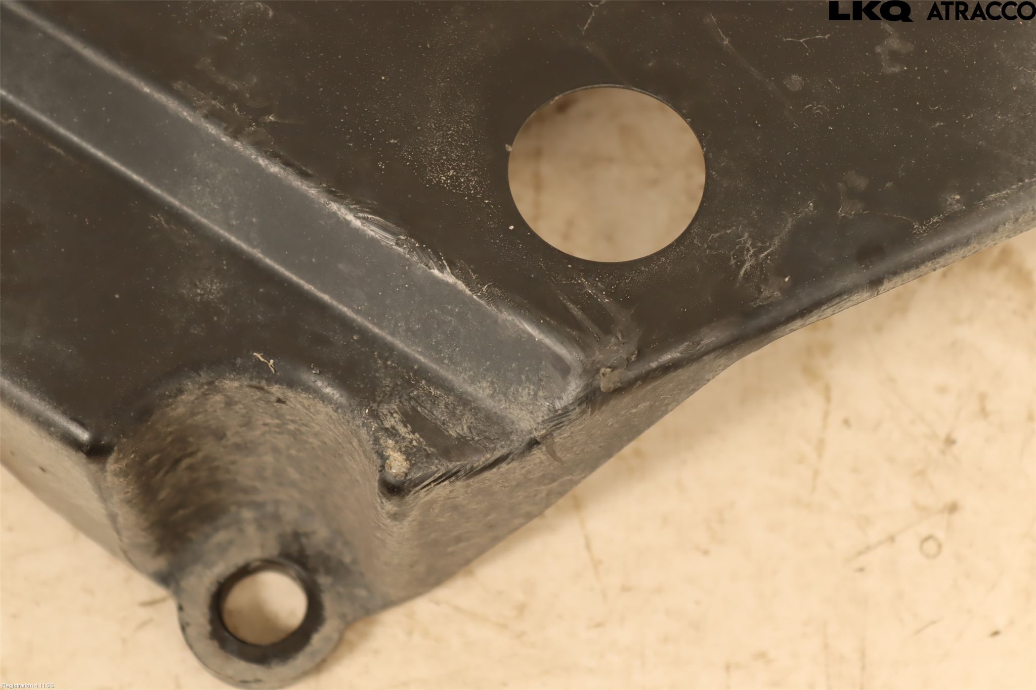 Subaru FORESTER SK 19- Hasplåt Plåt-Plast