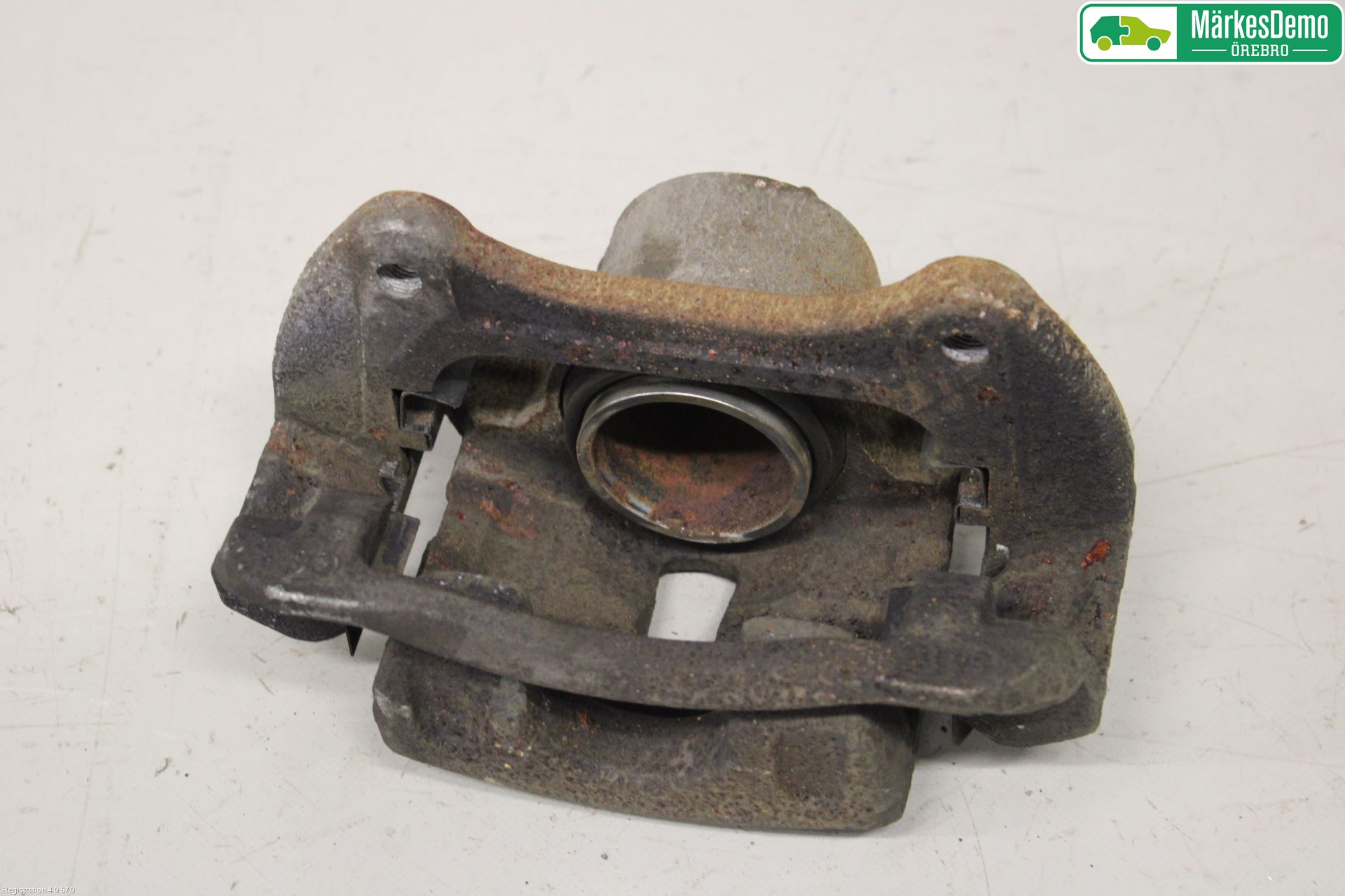 Kia CEED 12-18 Bromsok Fram Vänster