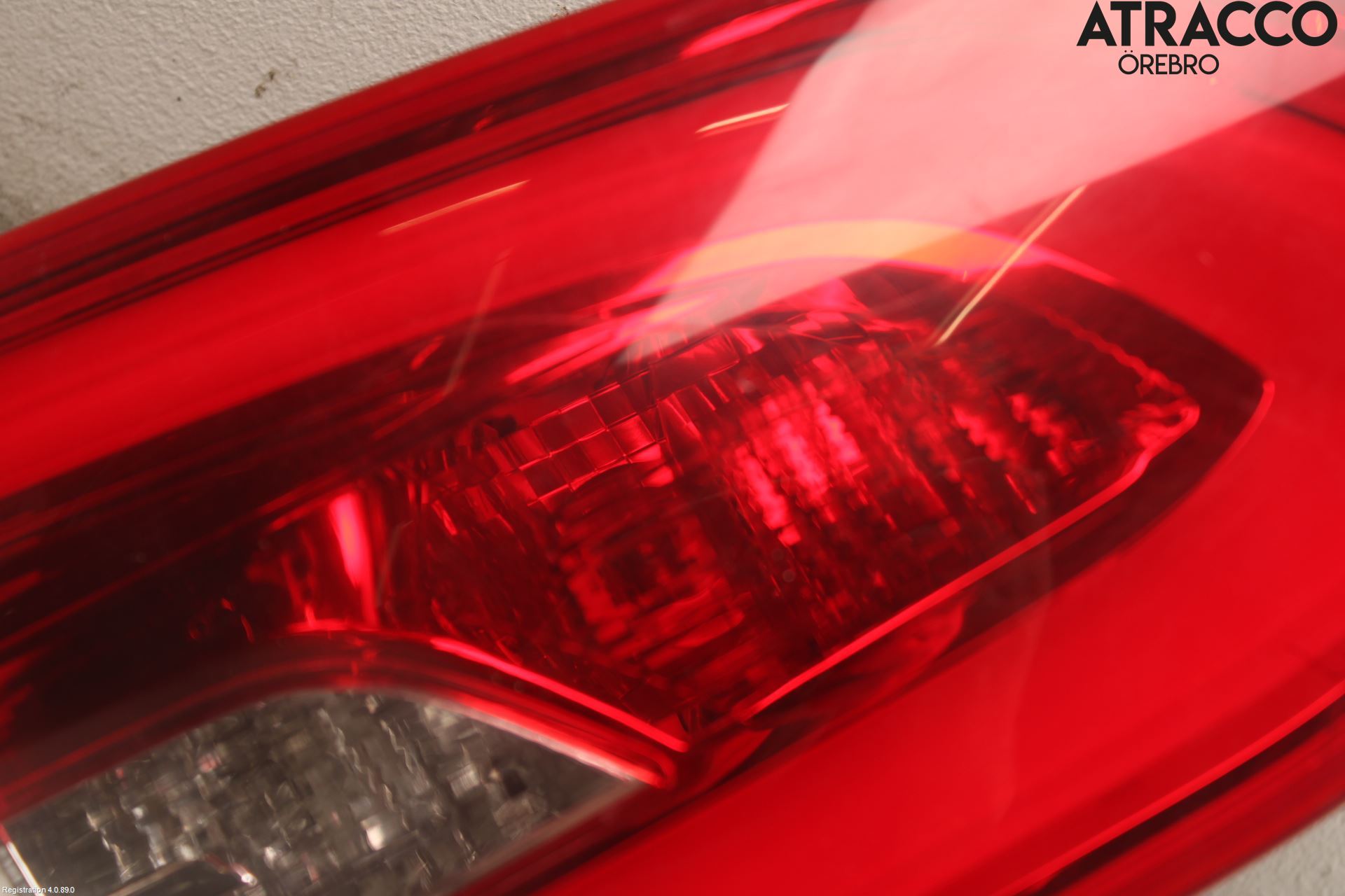 Peugeot 308 14-21 Bakljus Lucka Vä