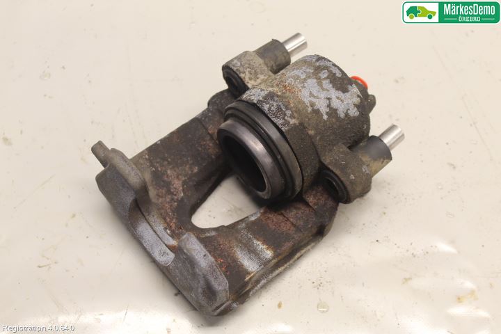 Audi A1/S1 11-18 Bromsok Fram Höger