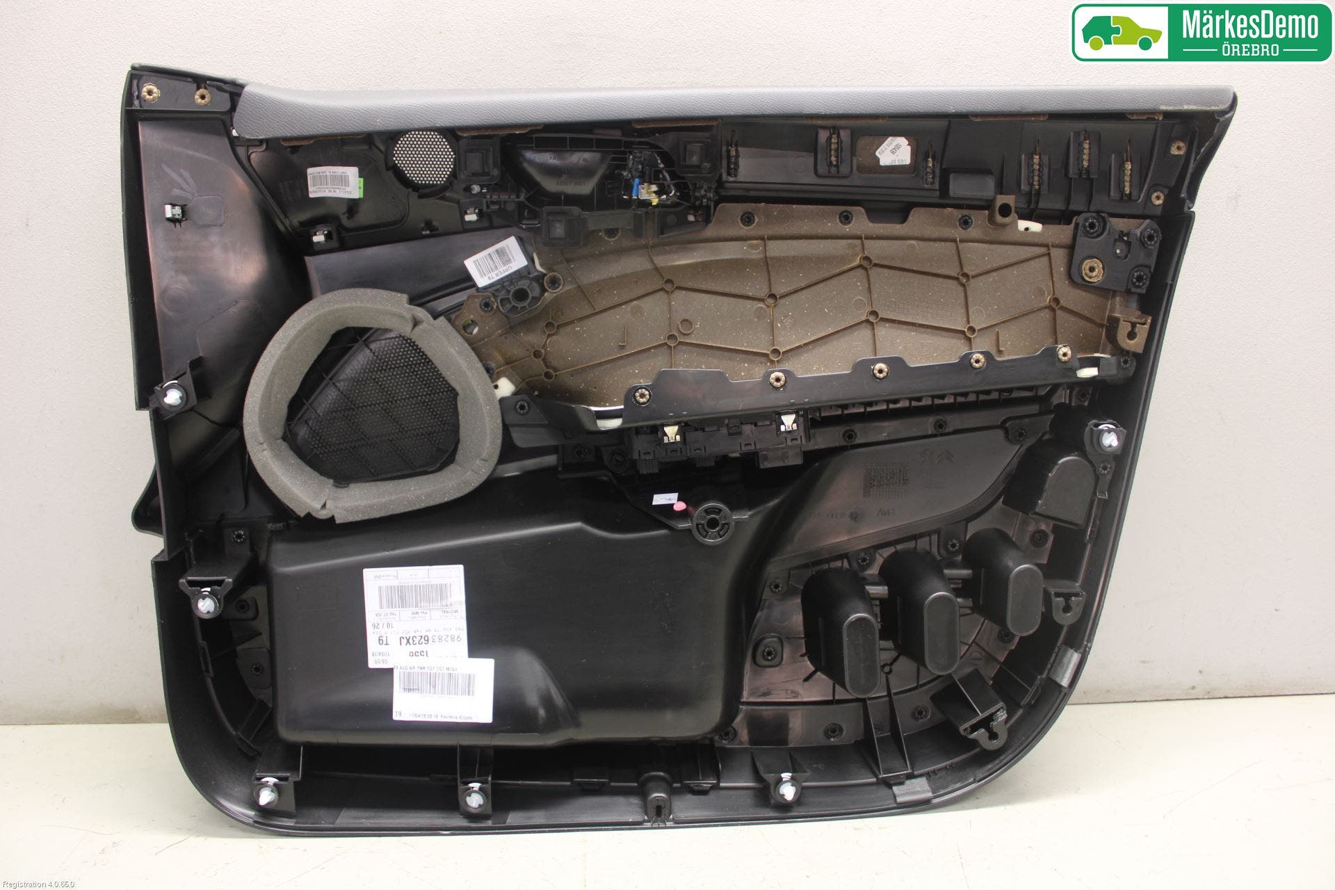 Peugeot 308 14-21 Dörrklädsel Vä