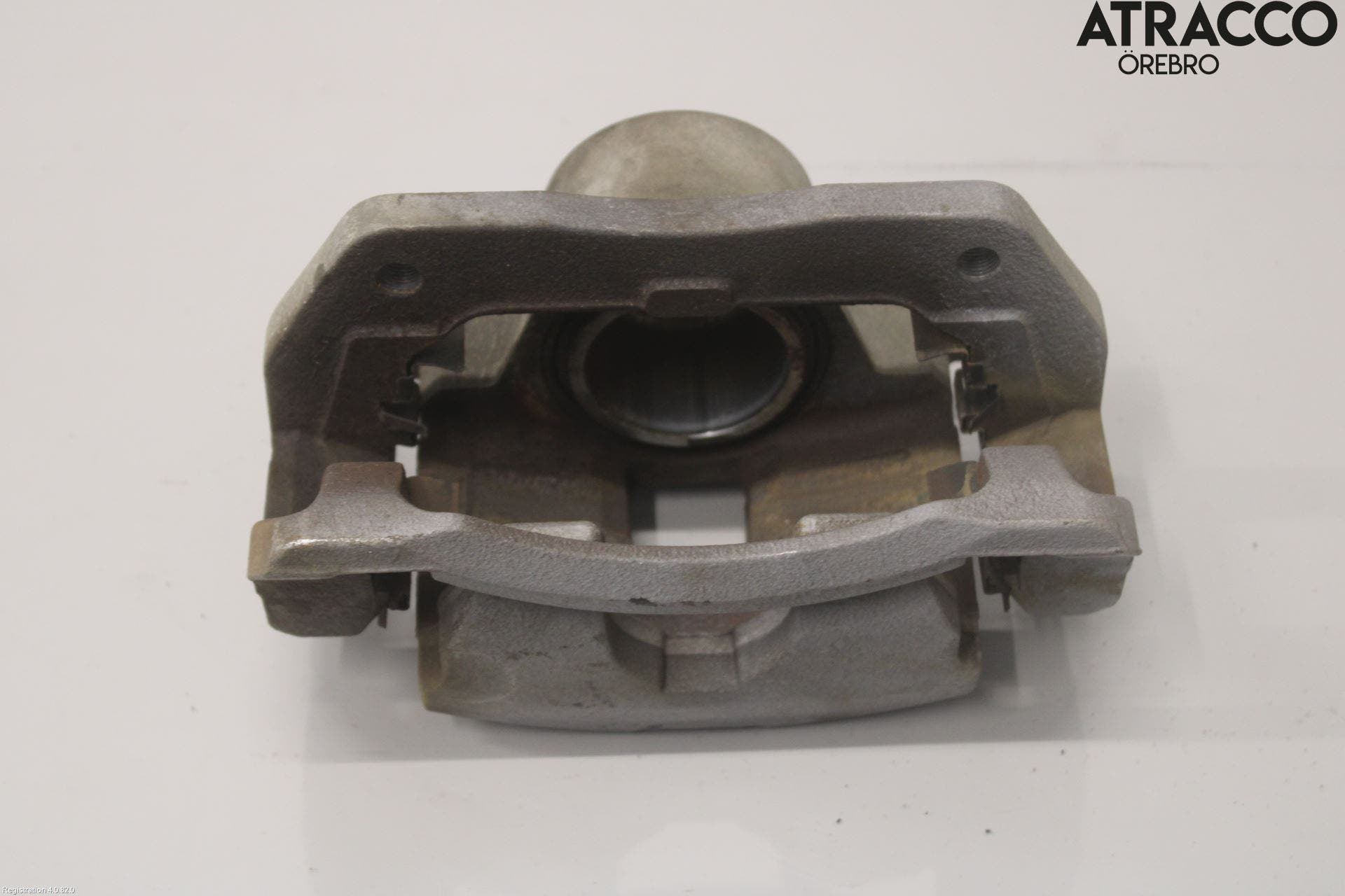 KIA SORENTO 21- Bromsok Fram Höger