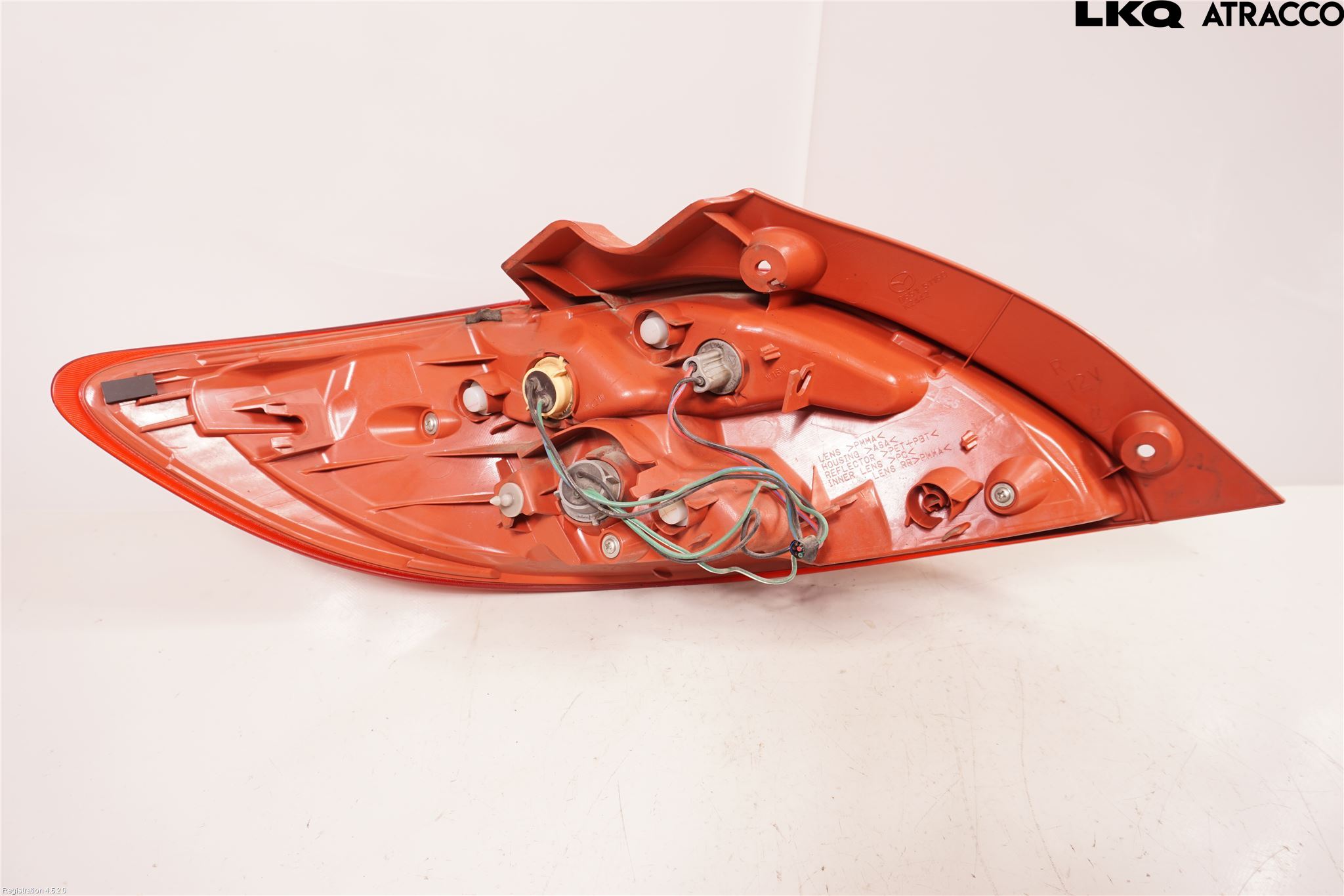 Mazda 2 (DE) 08-15 Bakljus Höger