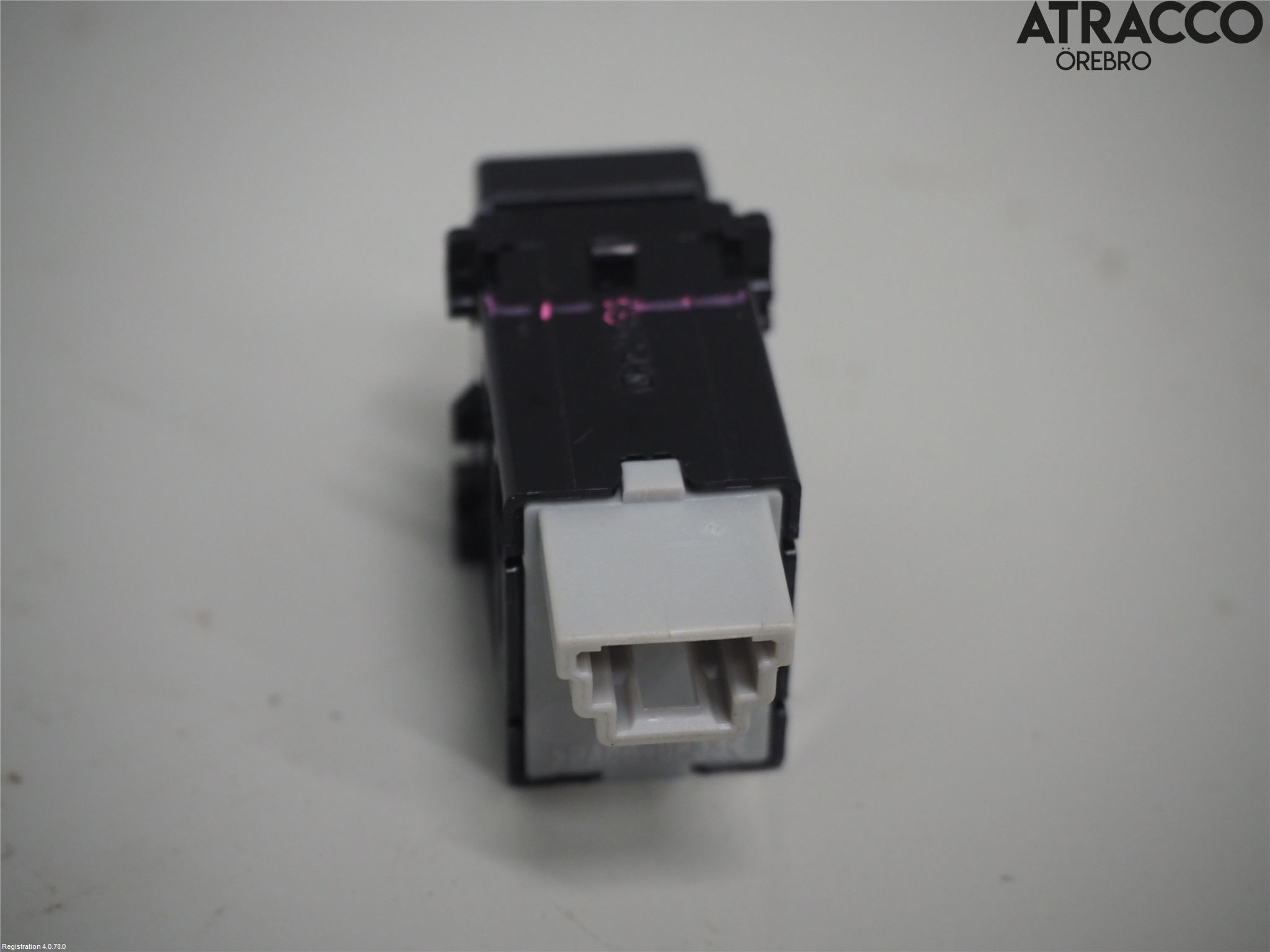 Subaru OUTBACK 15-20 Strömställare Övrigt